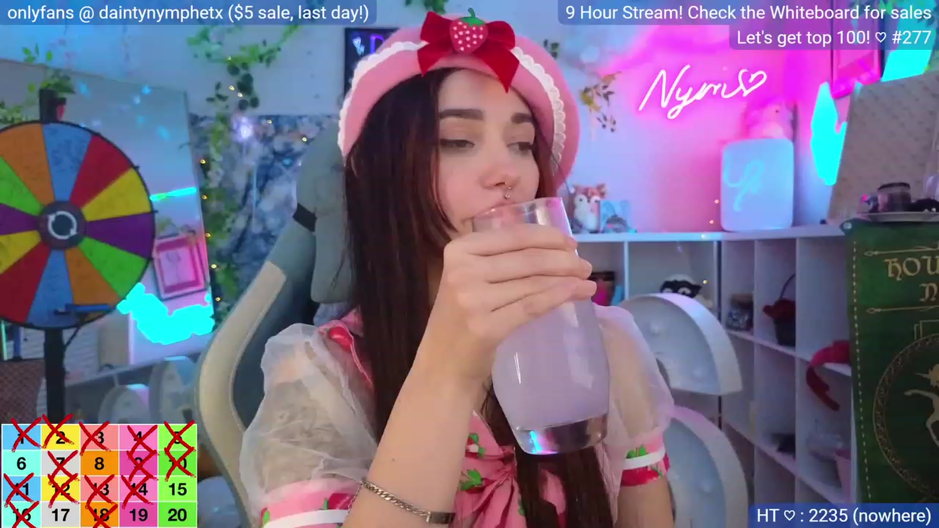 Gallery image thumbnail from BirthdayNym's myfreecams stream on, 01/01/2024, 05:14 image 10 of 20