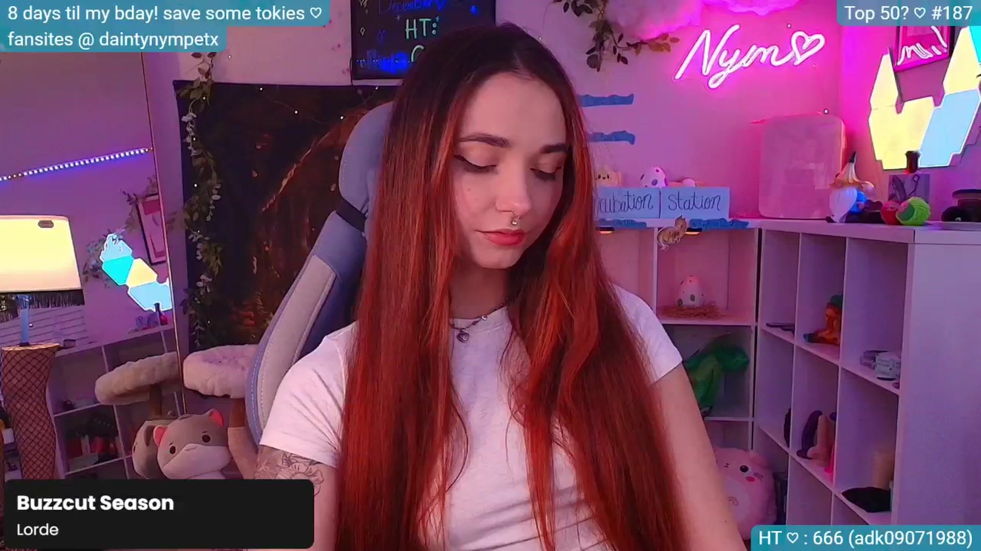 Gallery image thumbnail from BirthdayNym's myfreecams stream on, 12/05/2024, 03:56 image 6 of 20