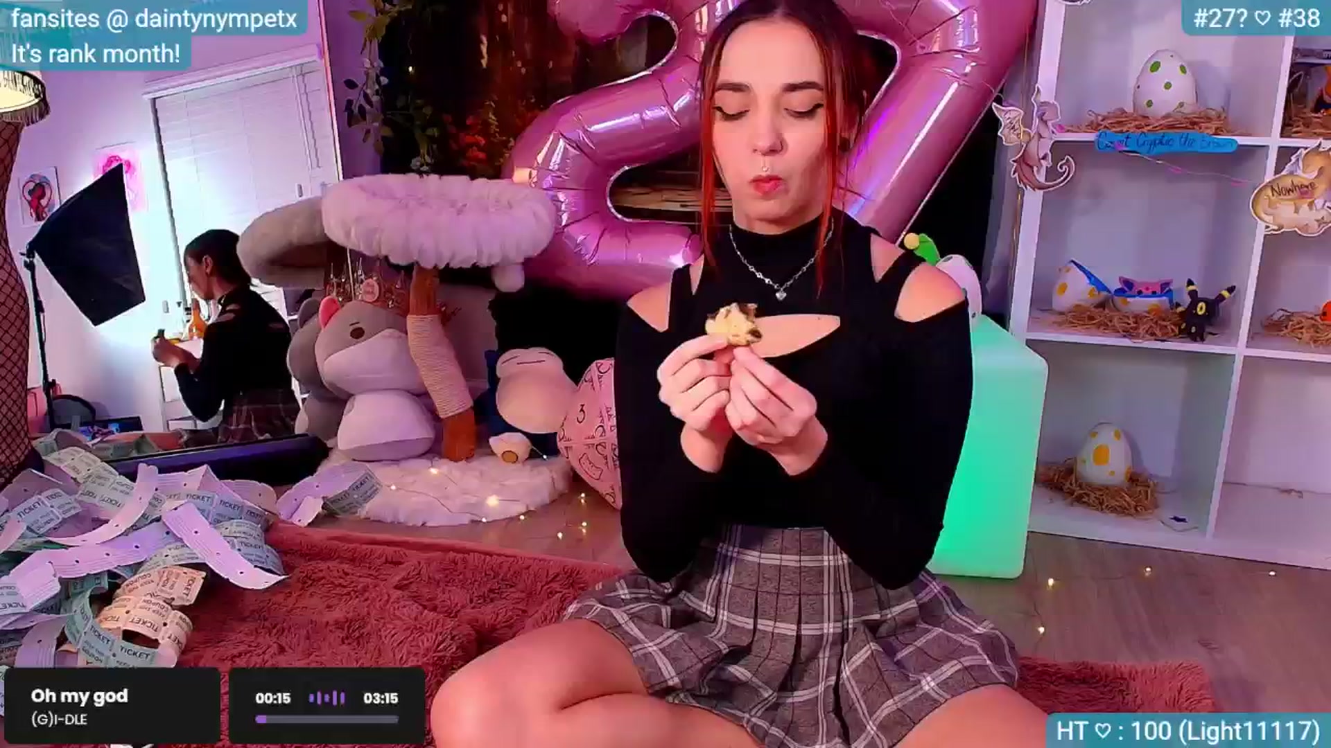 Gallery image thumbnail from BirthdayNym's myfreecams stream on, 12/27/2024, 03:25 image 10 of 20