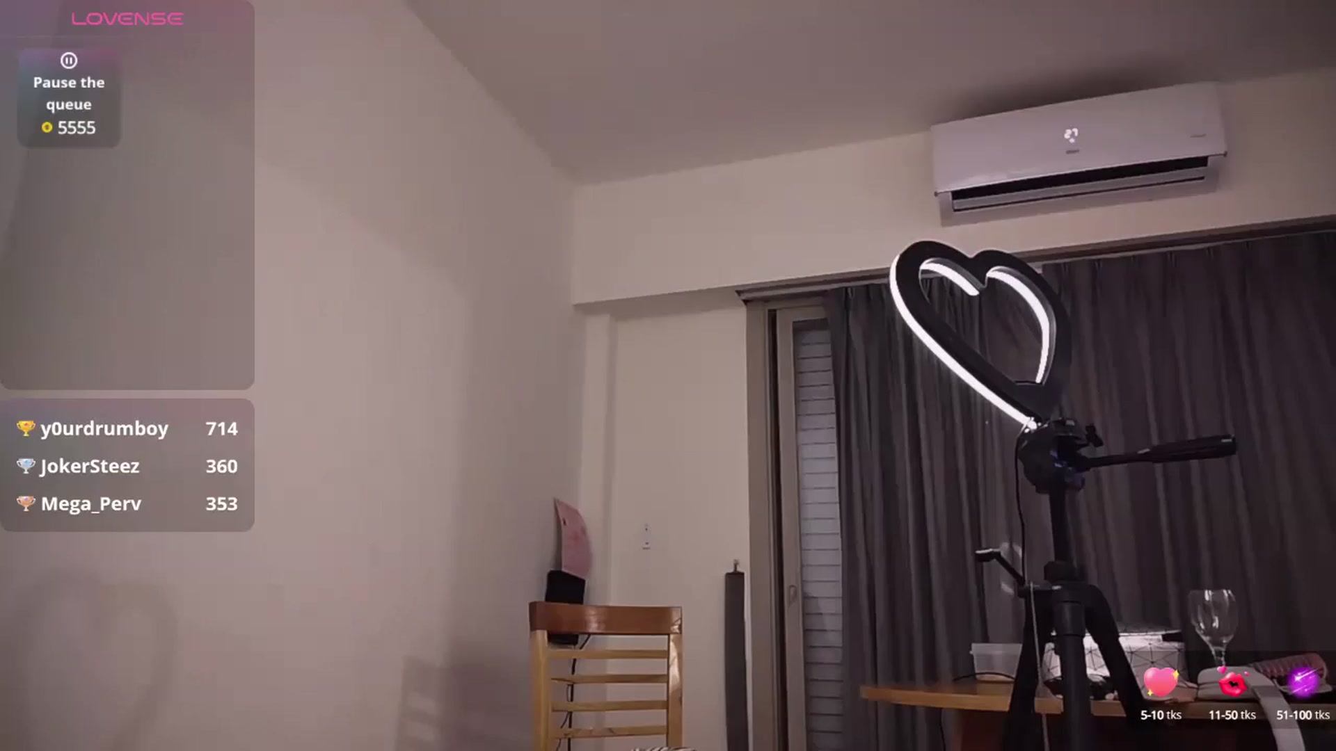 Gallery image thumbnail from BirthdayPanda's myfreecams stream on, 04/07/2025, 04:39 image 16 of 20