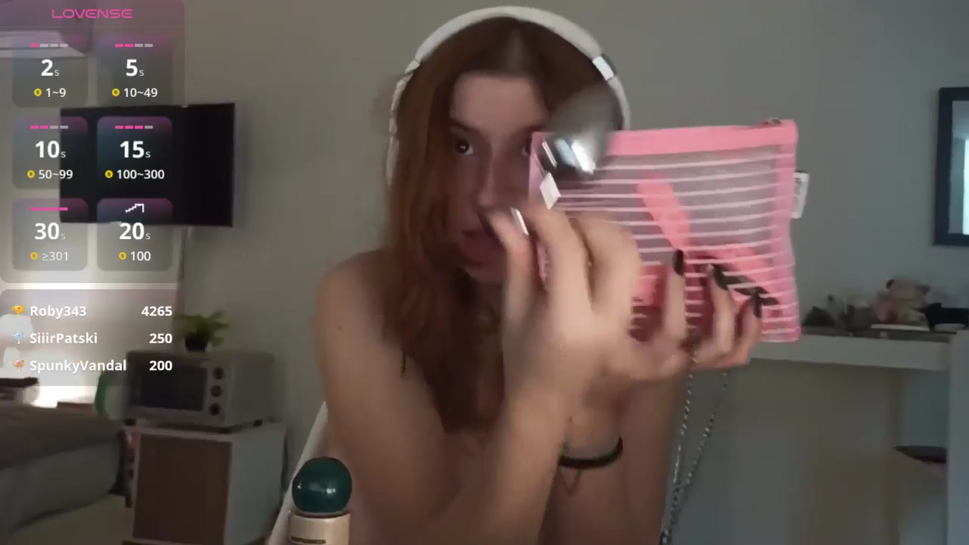 Gallery image thumbnail from BirthdayPanda's myfreecams stream on, 05/16/2025, 06:30 image 10 of 20
