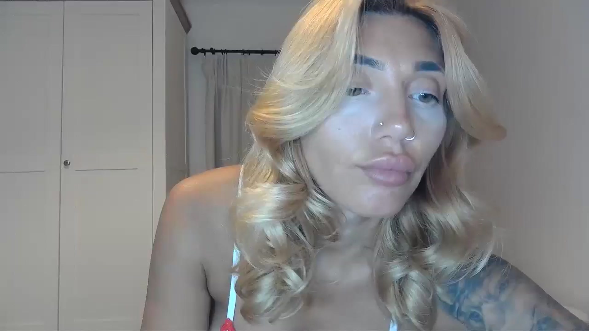 Gallery image thumbnail from BirthdayRose3's myfreecams stream on, 10/02/2025, 07:21 image 1 of 20