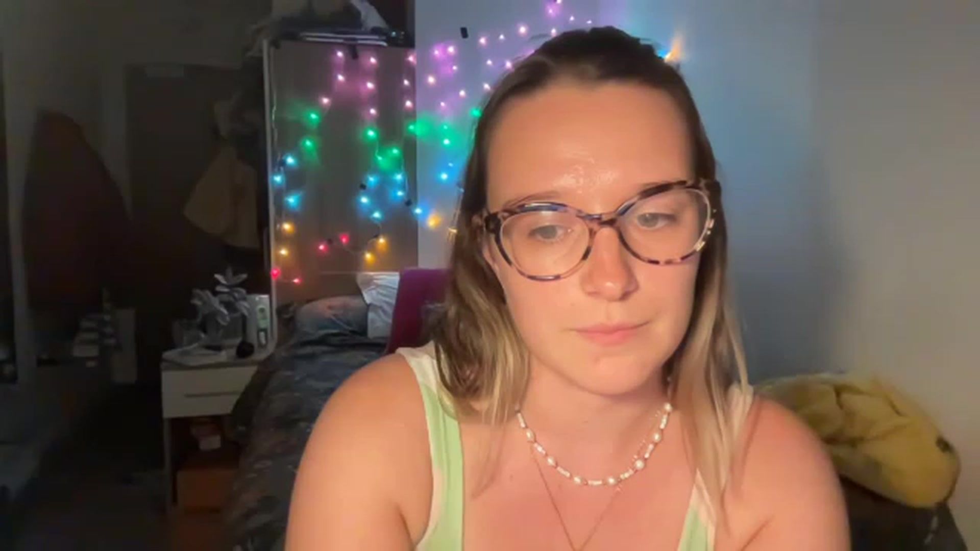 Gallery image thumbnail from BirthdayRosie's myfreecams stream on, 05/10/2023, 20:59 image 6 of 20