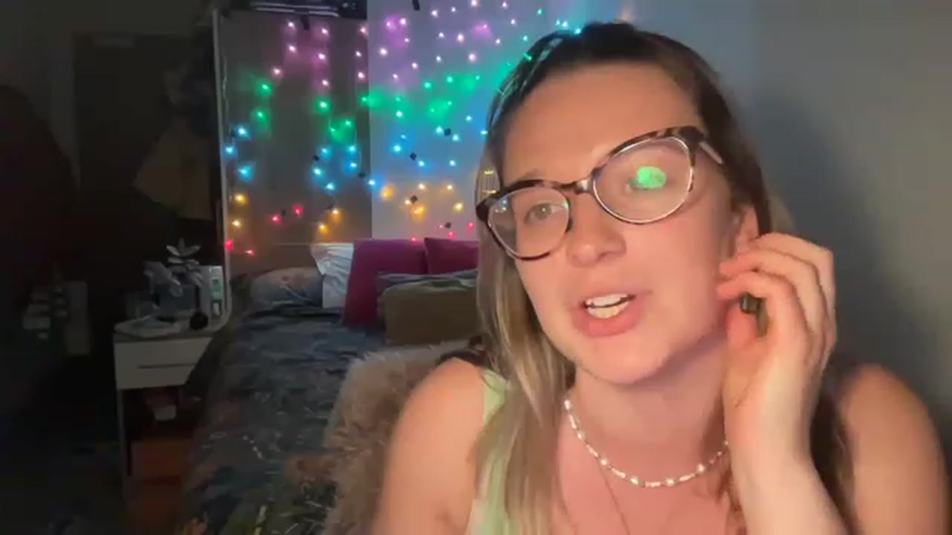 Gallery image thumbnail from BirthdayRosie's myfreecams stream on, 05/10/2023, 20:59 image 11 of 20