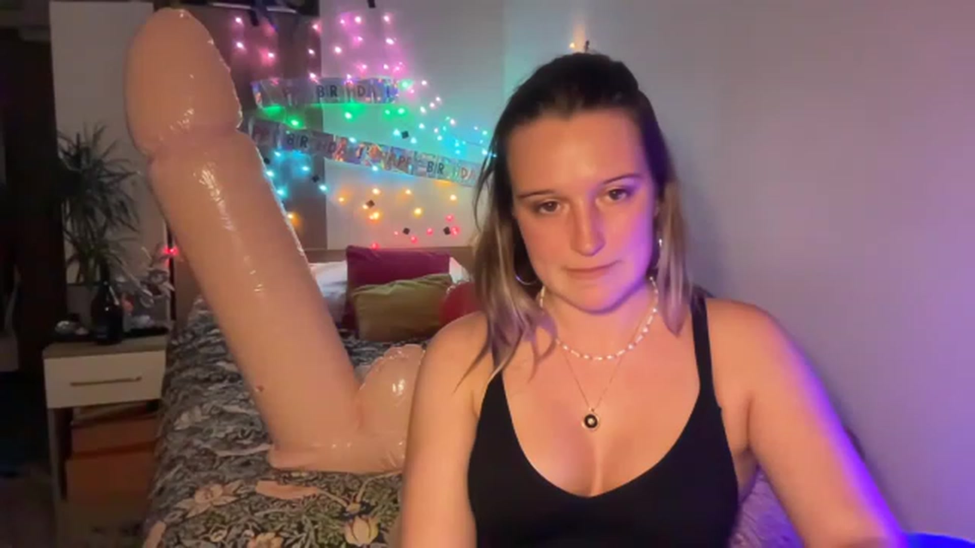 Gallery image thumbnail from BirthdayRosie's myfreecams stream on, 05/15/2023, 23:40 image 3 of 20