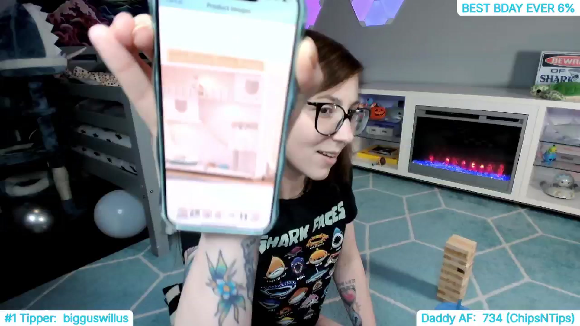 Gallery image thumbnail from BirthdayShark's myfreecams stream on, 09/07/2024, 07:07 image 15 of 20