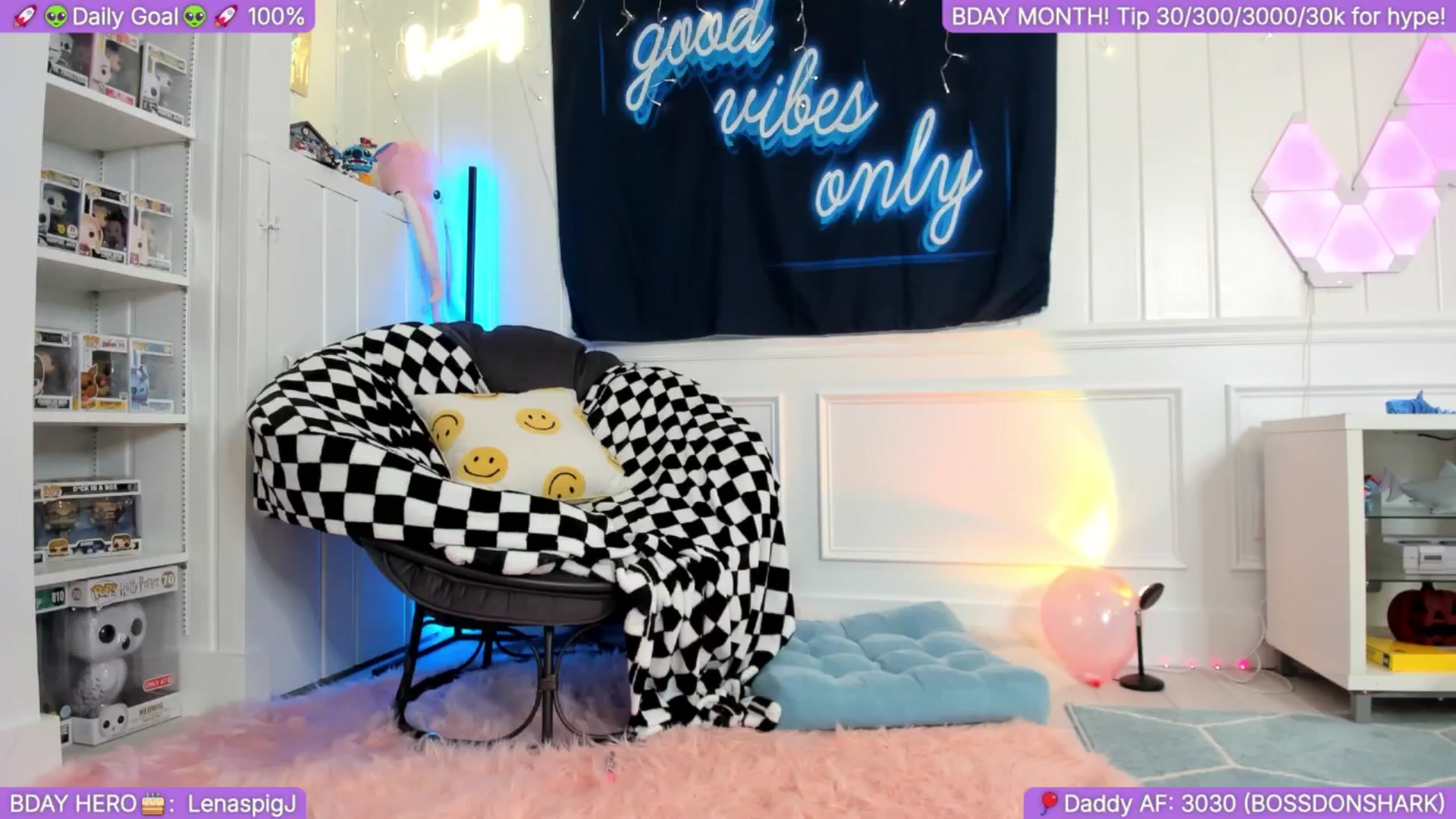 Gallery image thumbnail from BirthdayShark's myfreecams stream on, 09/02/2025, 09:35 image 14 of 20