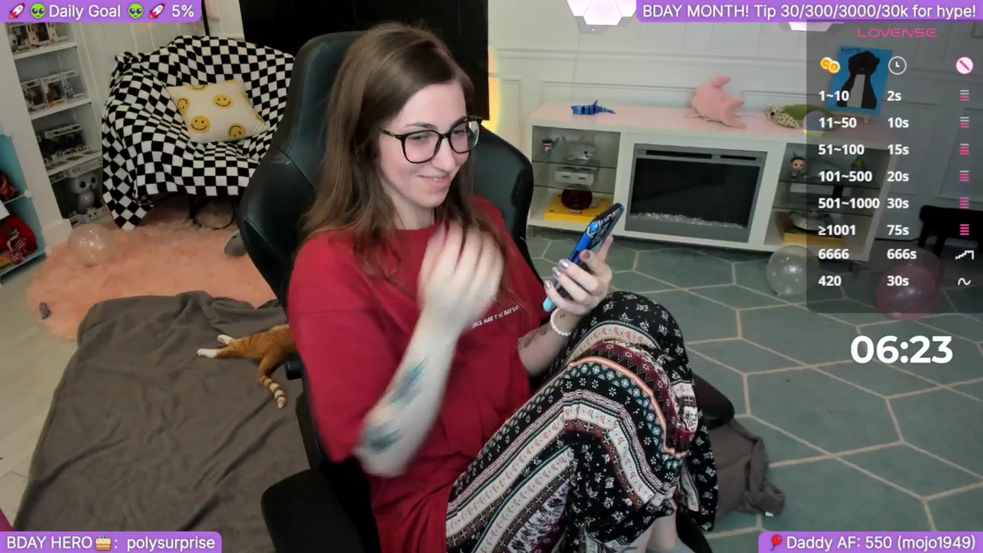 Gallery image thumbnail from BirthdayShark's myfreecams stream on, 09/10/2025, 01:19 image 8 of 20