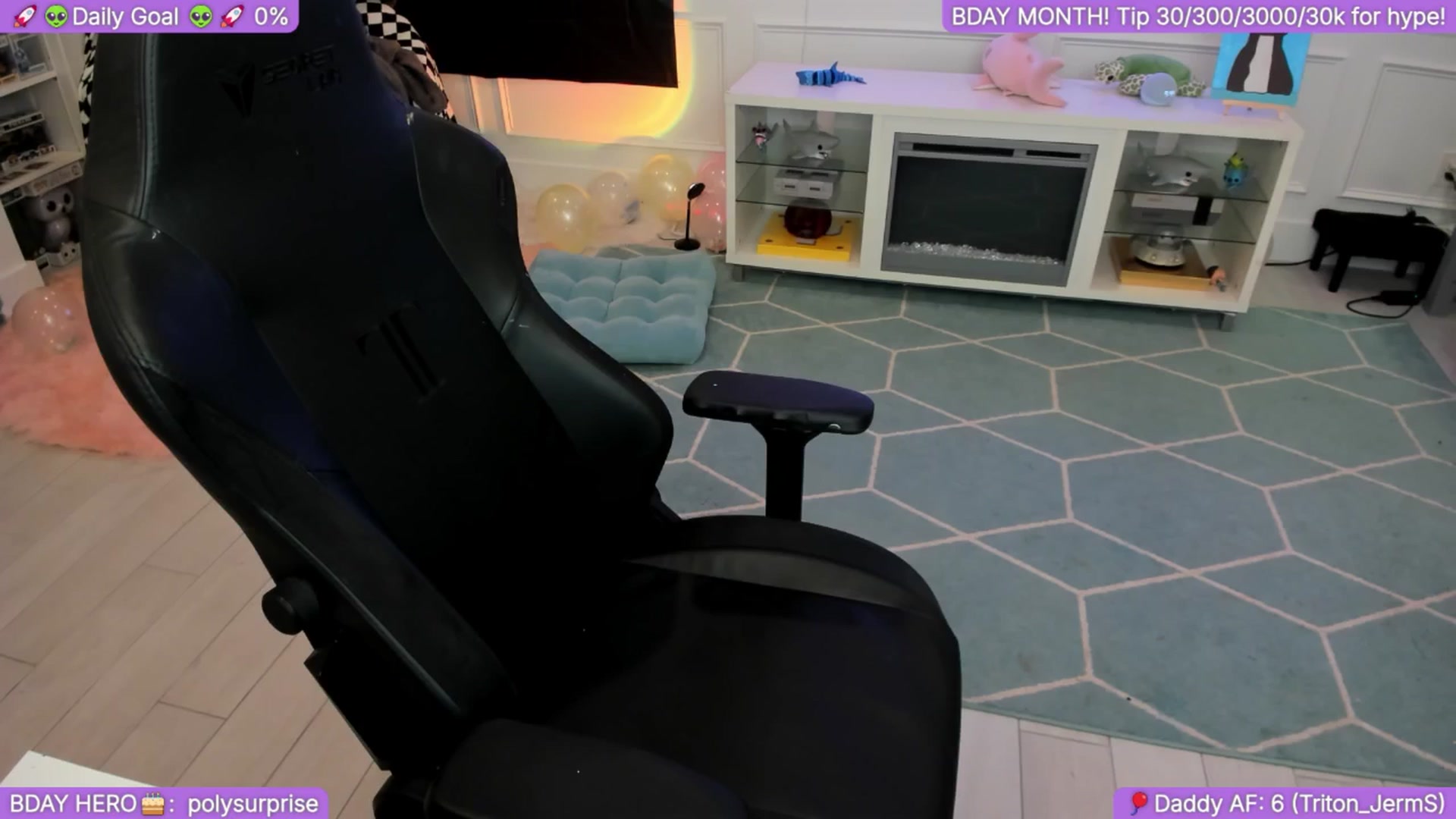 Gallery image thumbnail from BirthdayShark's myfreecams stream on, 09/12/2025, 02:18 image 10 of 20