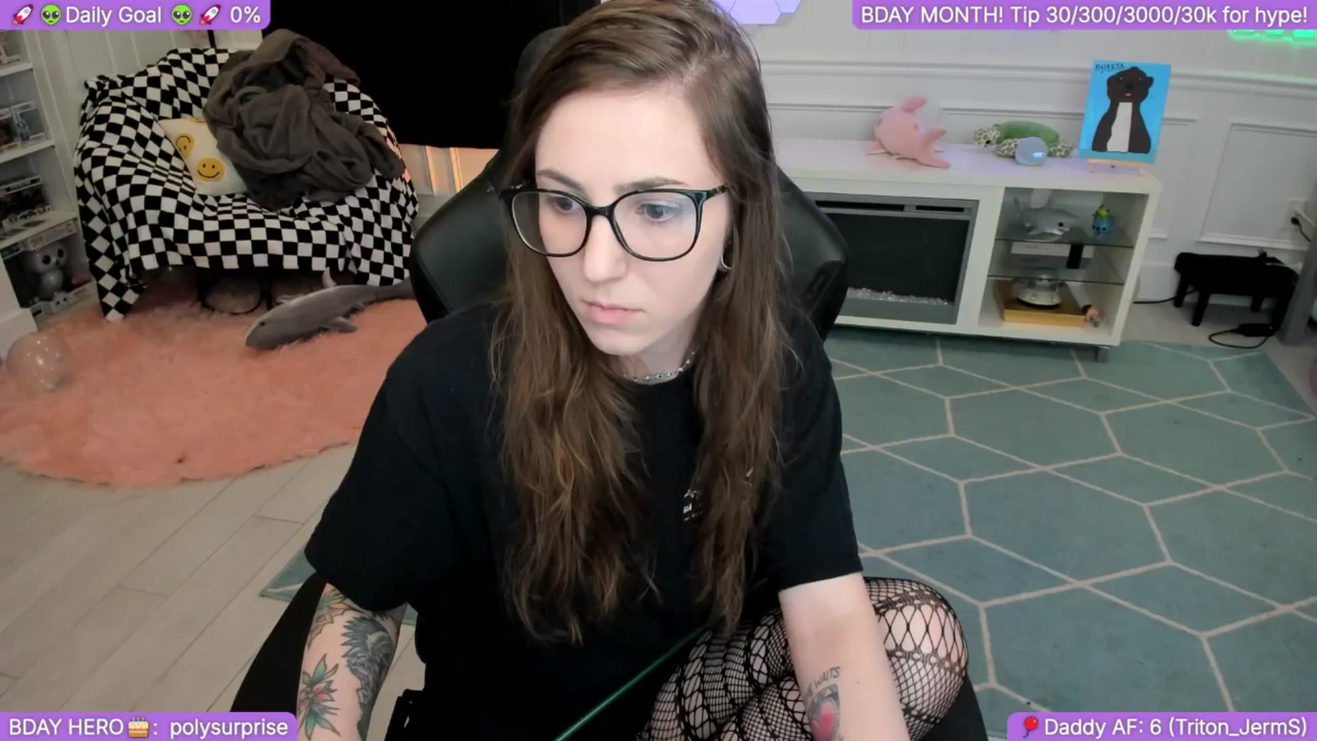 Gallery image thumbnail from BirthdayShark's myfreecams stream on, 09/12/2025, 02:18 image 6 of 20