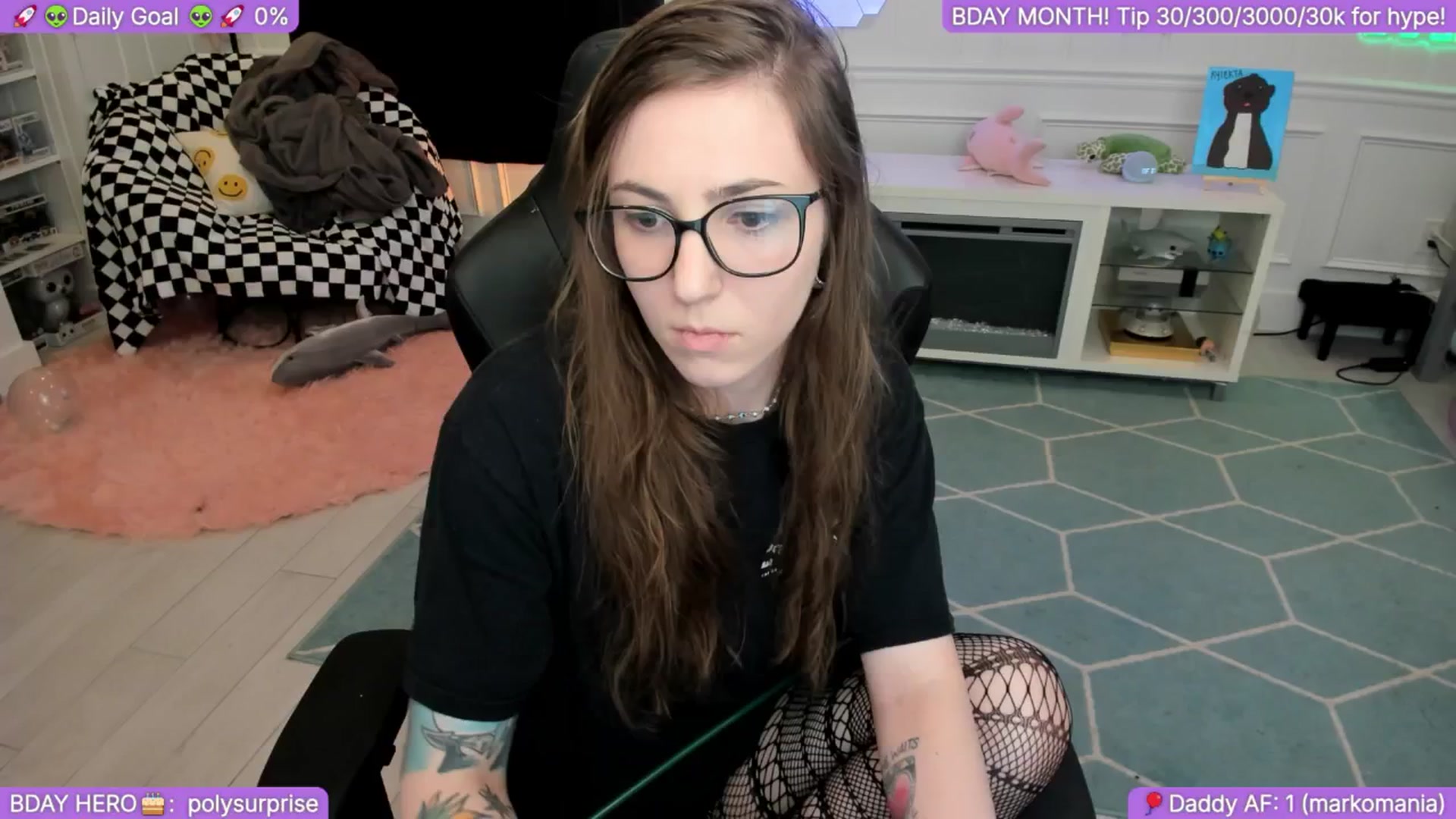 Gallery image thumbnail from BirthdayShark's myfreecams stream on, 09/12/2025, 02:18 image 5 of 20