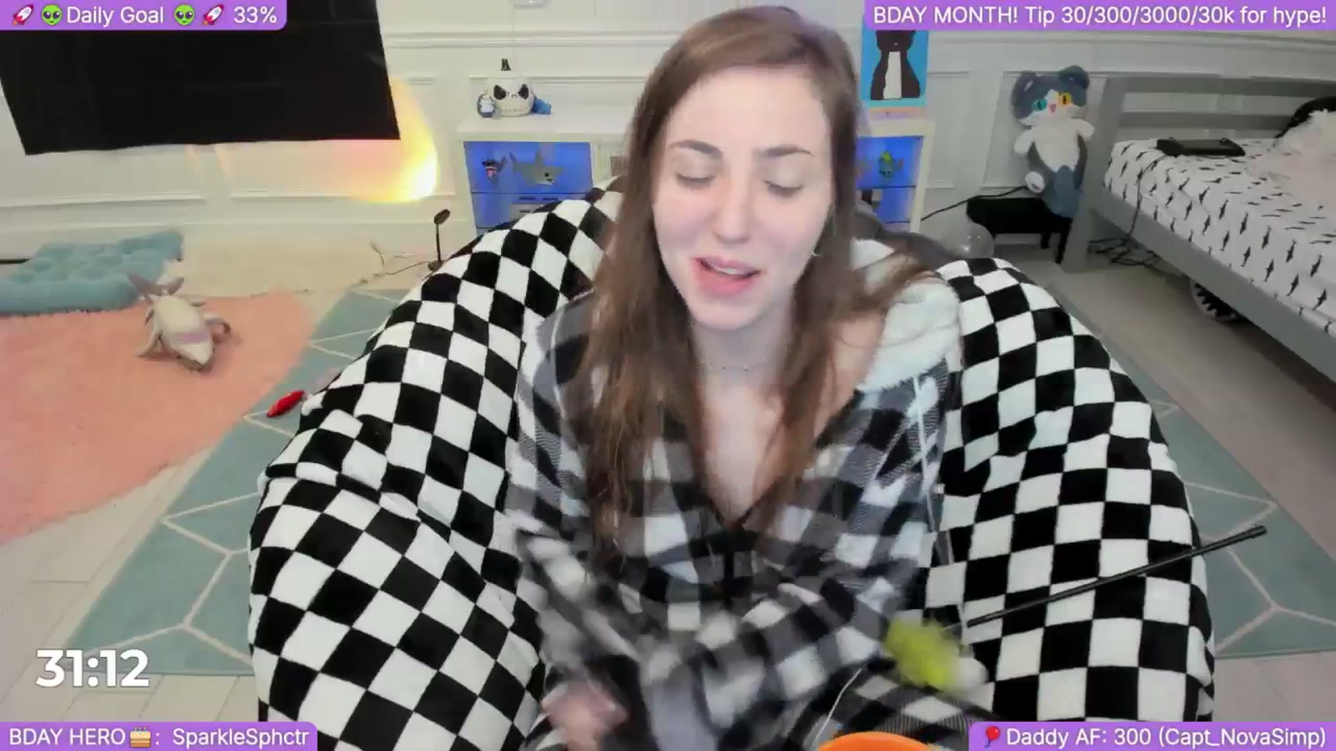 Gallery image thumbnail from BirthdayShark's myfreecams stream on, 09/18/2025, 03:48 image 8 of 20