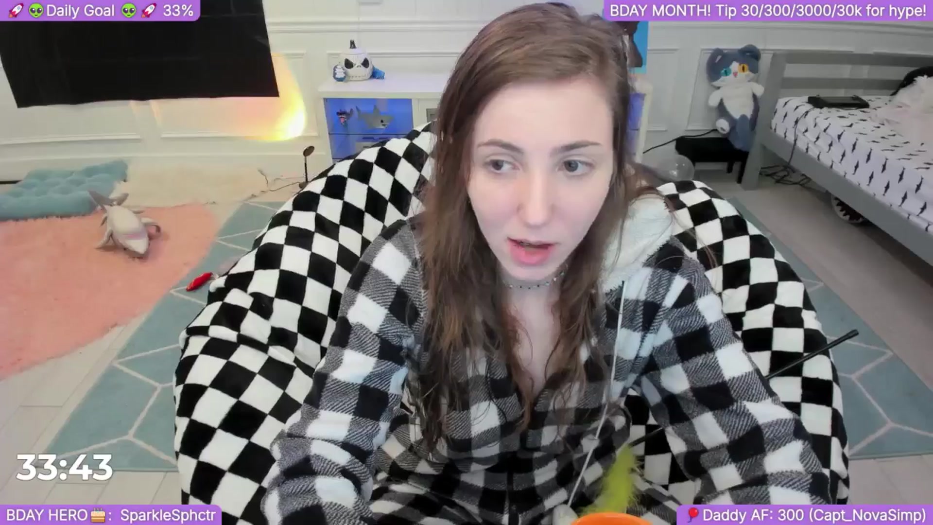 Gallery image thumbnail from BirthdayShark's myfreecams stream on, 09/18/2025, 03:48 image 7 of 20