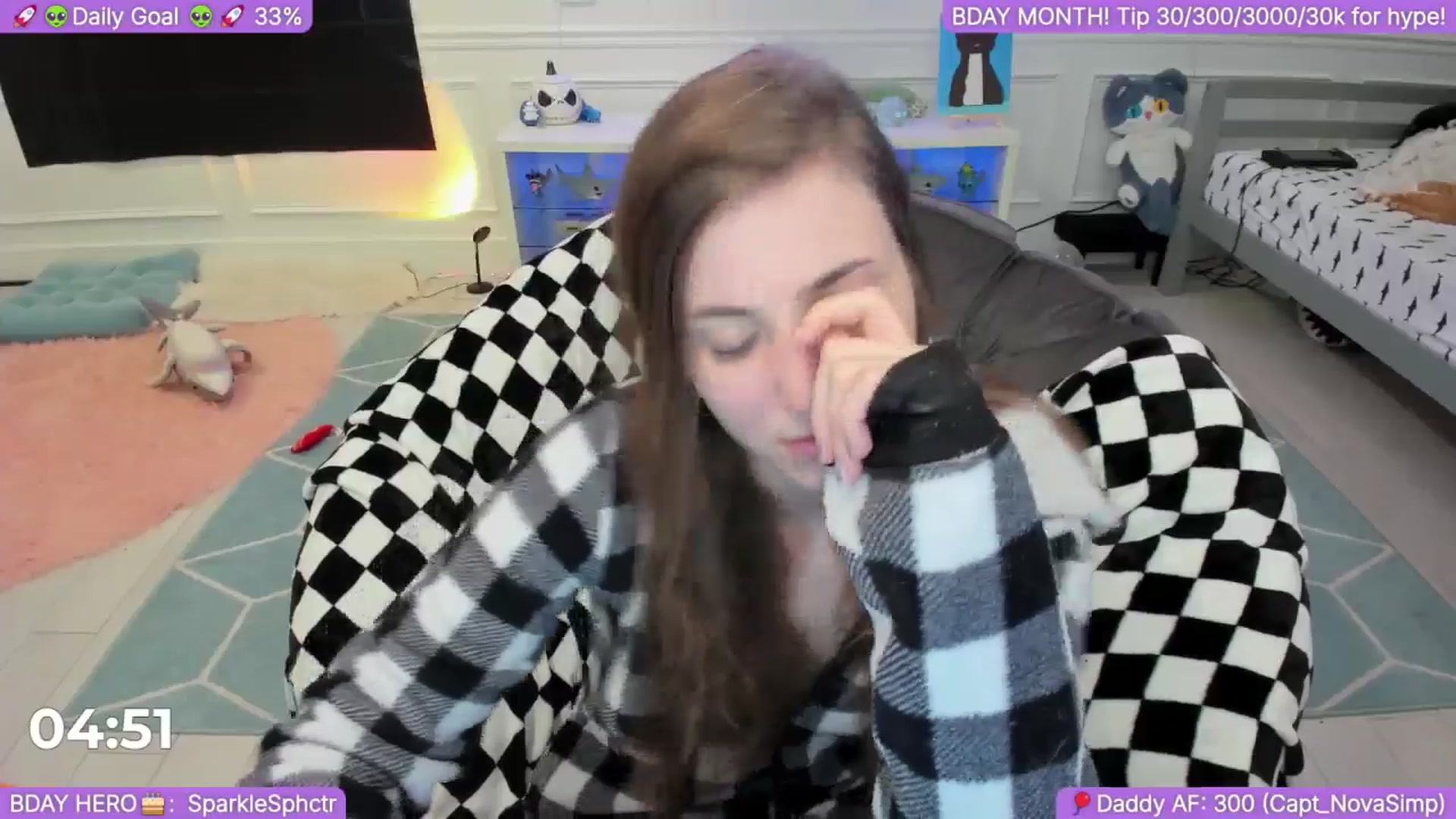 Gallery image thumbnail from BirthdayShark's myfreecams stream on, 09/18/2025, 03:48 image 18 of 20