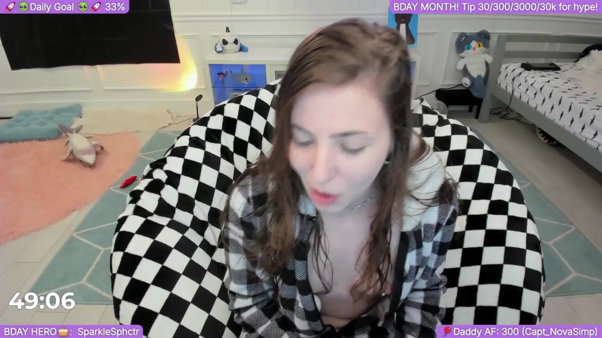 Gallery image thumbnail from BirthdayShark's myfreecams stream on, 09/18/2025, 03:48 image 1 of 20