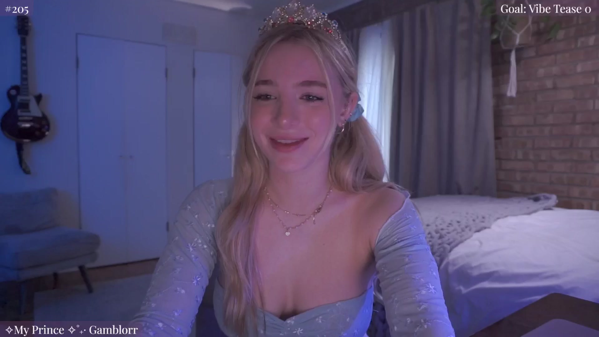 Gallery image thumbnail from BirthdaySky's myfreecams stream on, 05/14/2024, 22:16 image 18 of 20