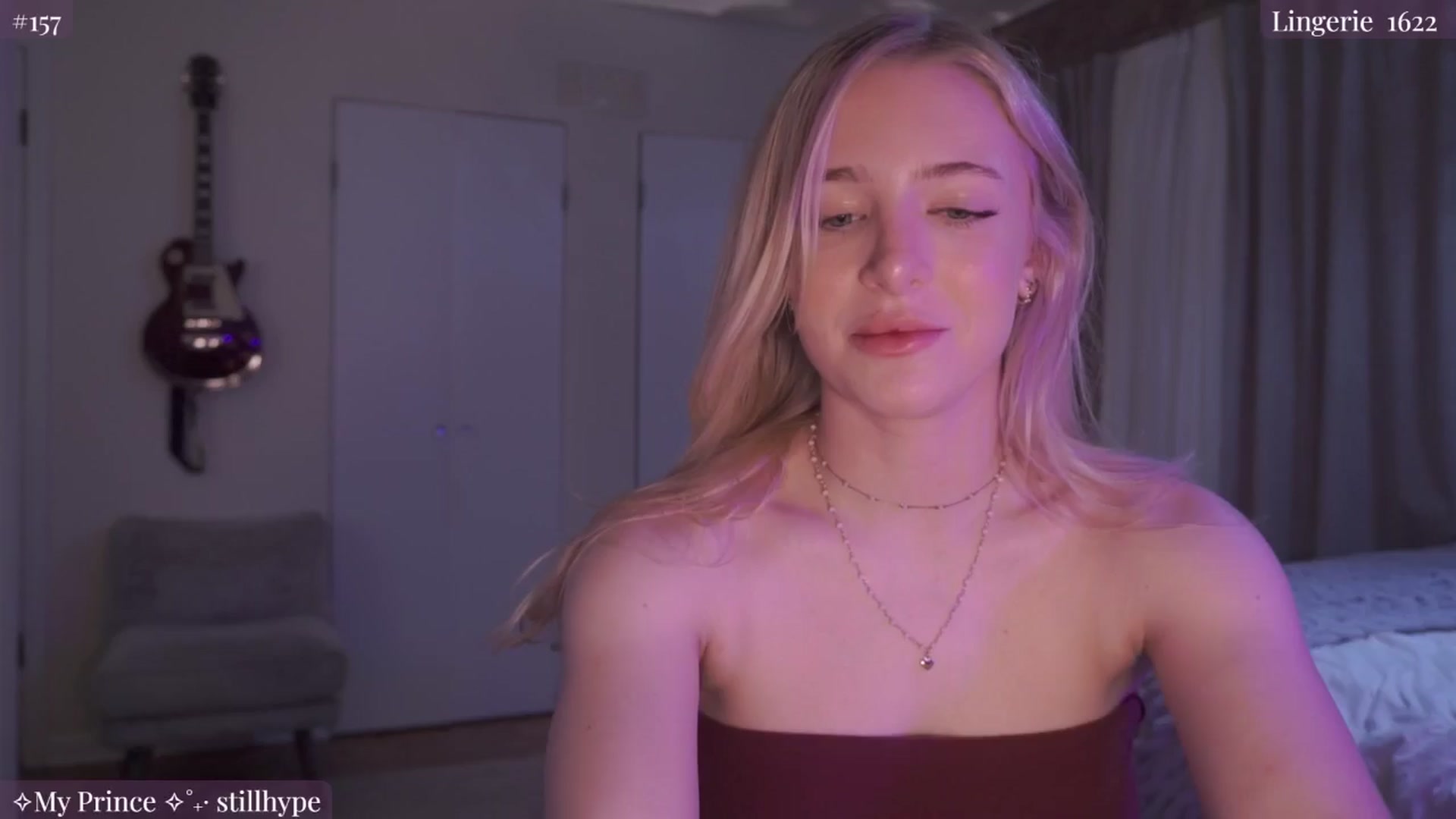Gallery image thumbnail from BirthdaySky's myfreecams stream on, 05/25/2024, 07:13 image 4 of 20