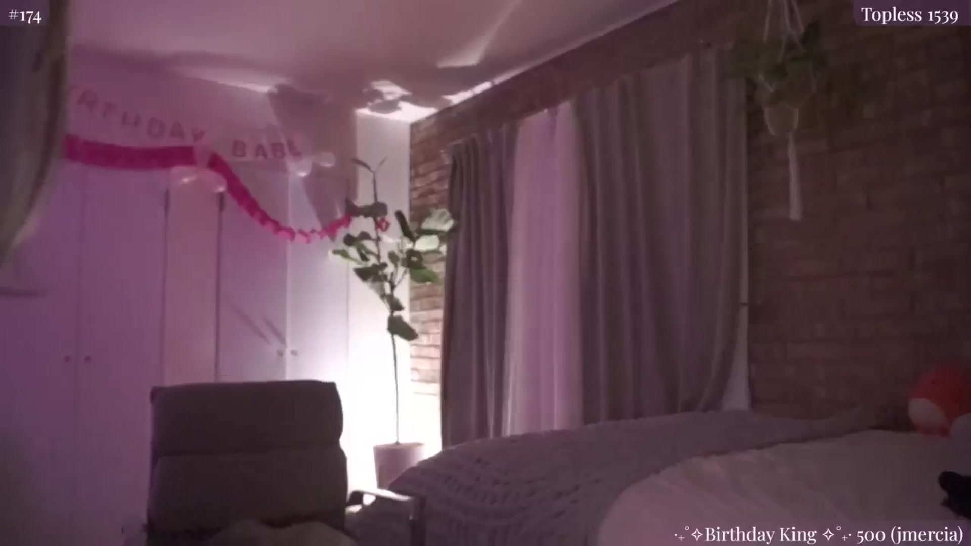 Gallery image thumbnail from BirthdaySky's myfreecams stream on, 05/29/2024, 08:43 image 14 of 20