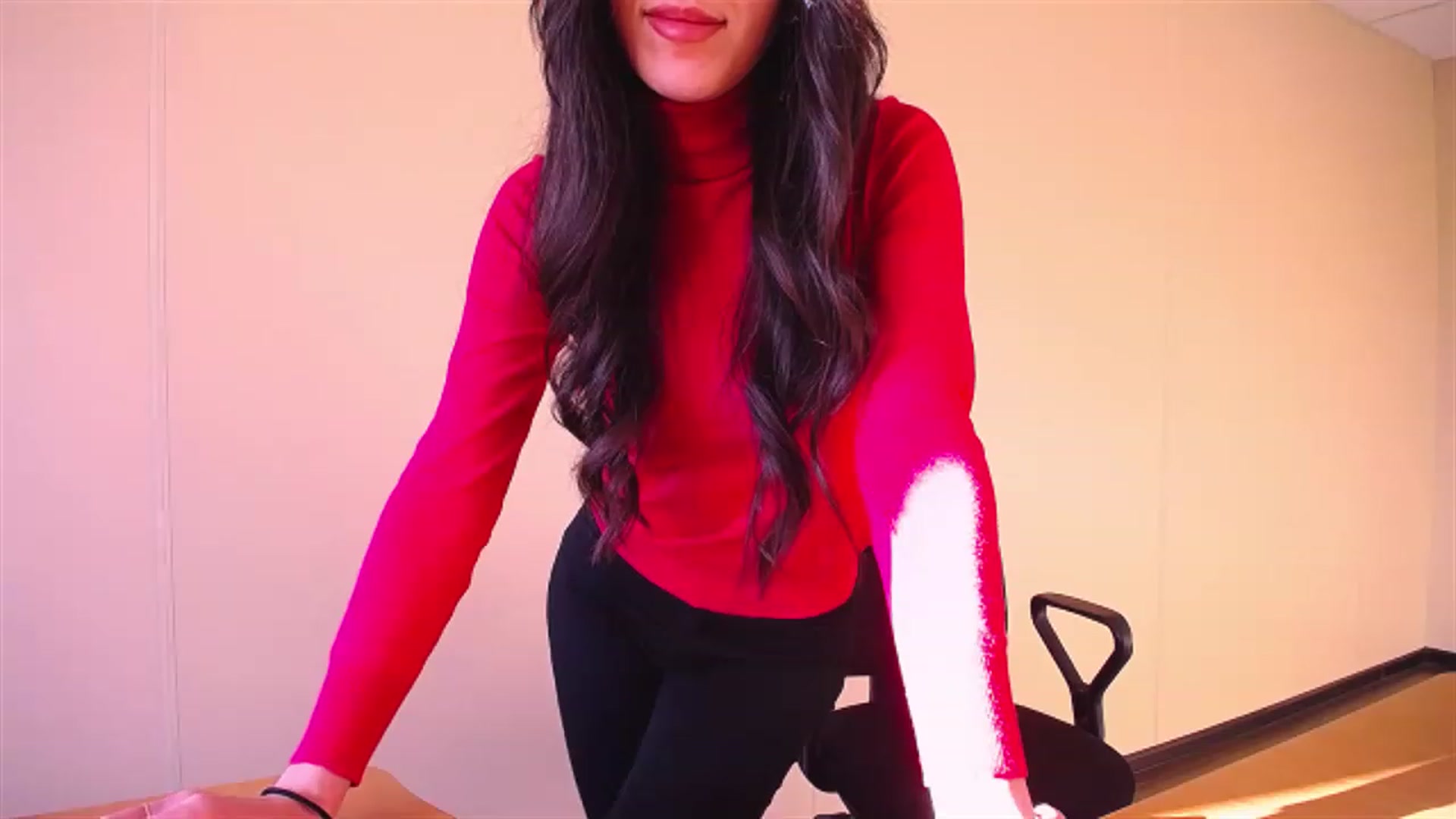 Gallery image thumbnail from BirthdaySmile's myfreecams stream on, 03/20/2023, 03:49 image 14 of 20