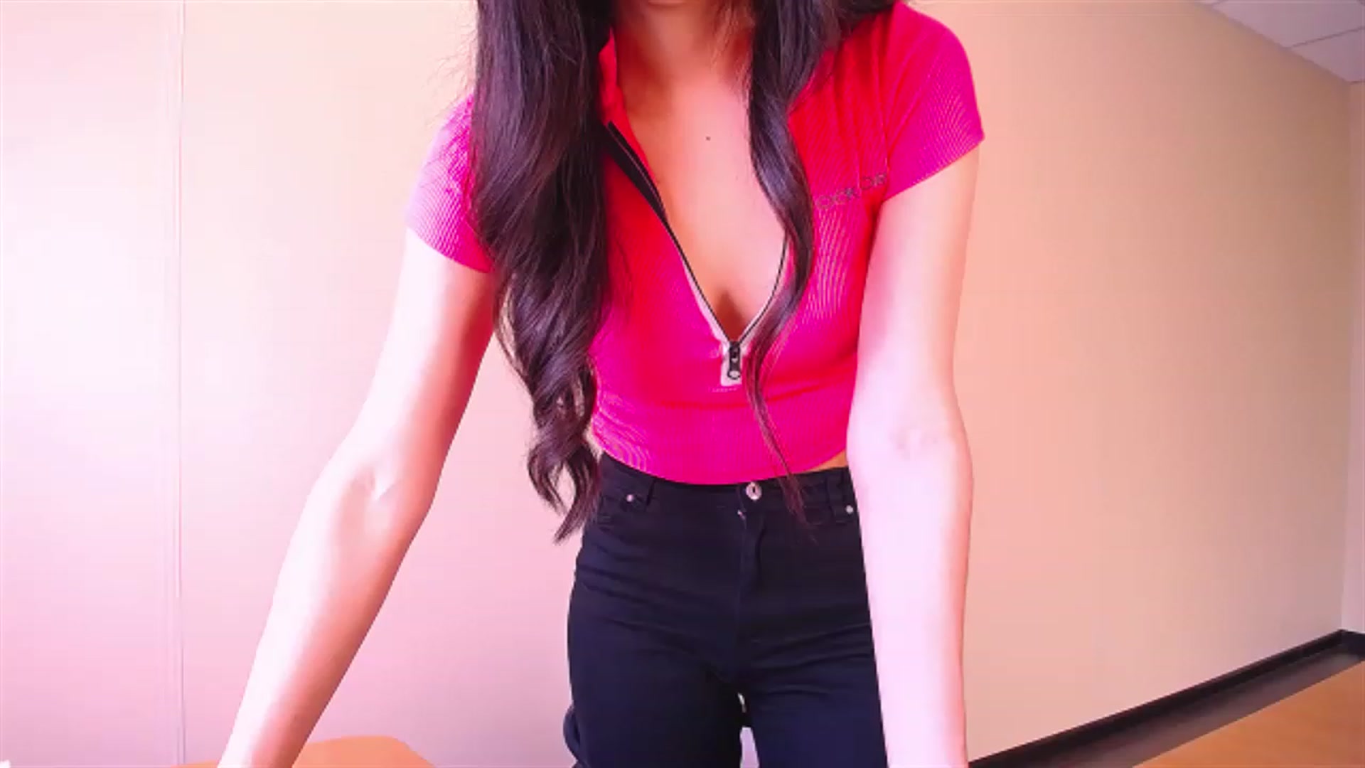 Gallery image thumbnail from BirthdaySmile's myfreecams stream on, 03/20/2023, 04:47 image 12 of 20