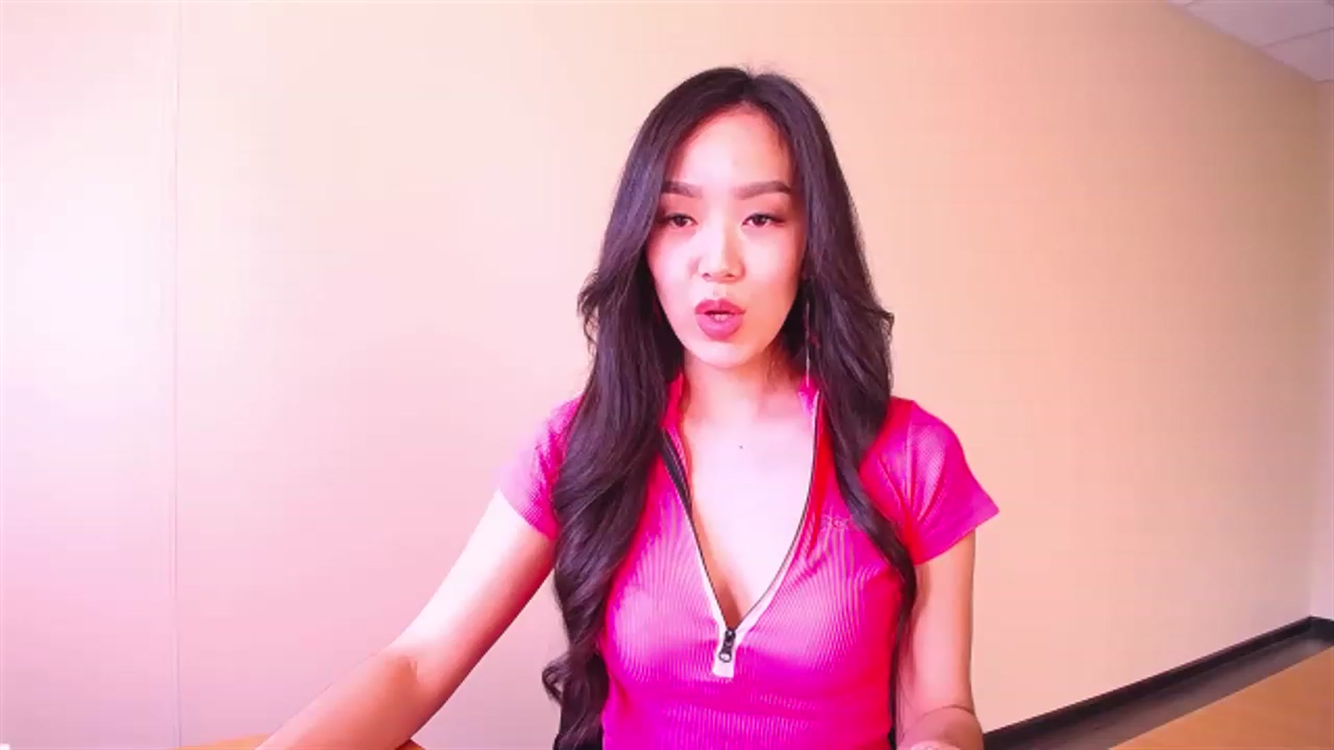 Gallery image thumbnail from BirthdaySmile's myfreecams stream on, 03/20/2023, 04:47 image 6 of 20