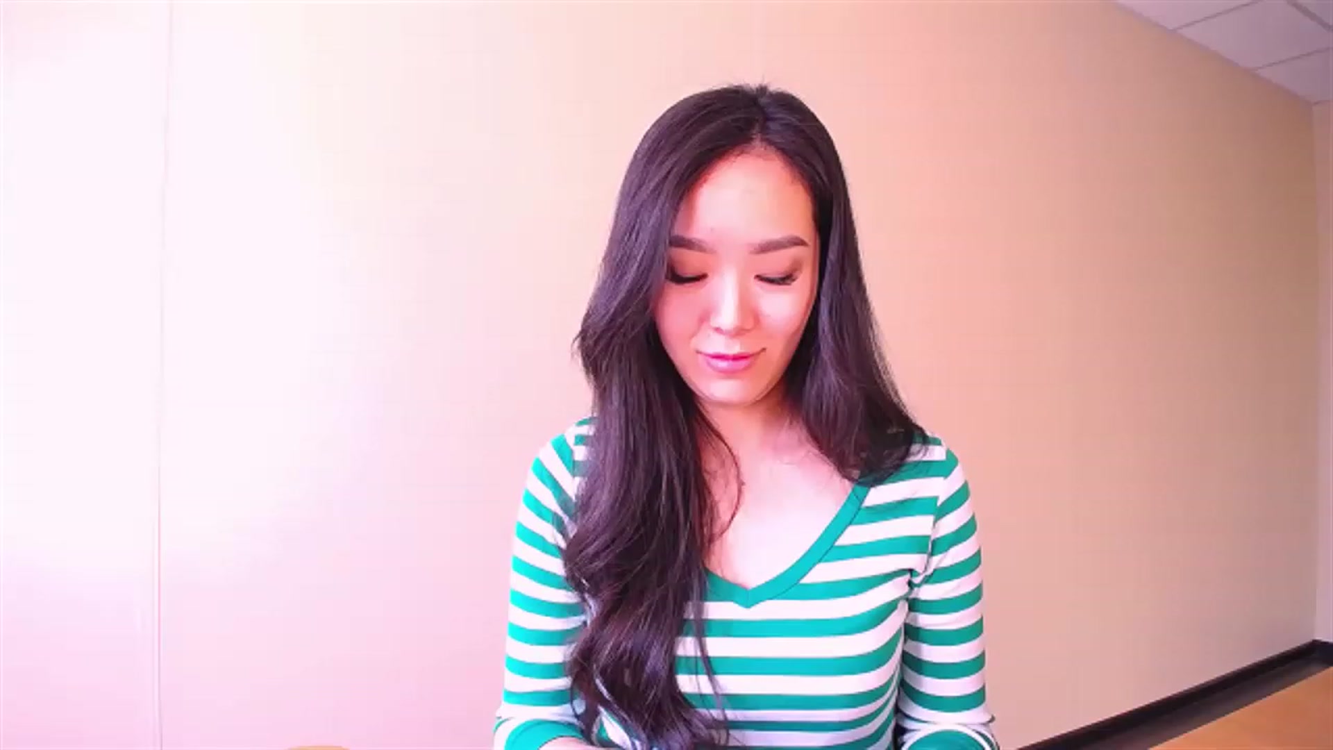 Gallery image thumbnail from BirthdaySmile's myfreecams stream on, 03/21/2023, 04:56 image 10 of 20