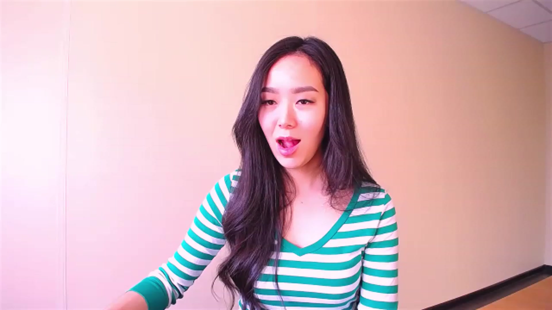 Gallery image thumbnail from BirthdaySmile's myfreecams stream on, 03/21/2023, 04:56 image 3 of 20