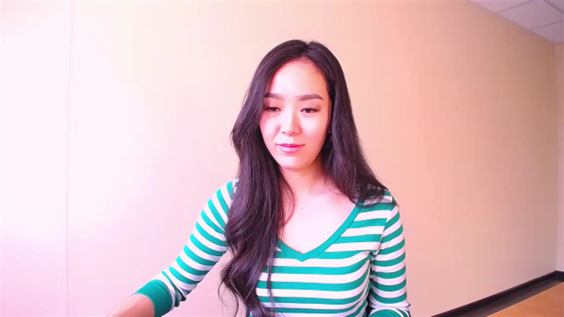 Gallery image thumbnail from BirthdaySmile's myfreecams stream on, 03/21/2023, 04:56 image 6 of 20