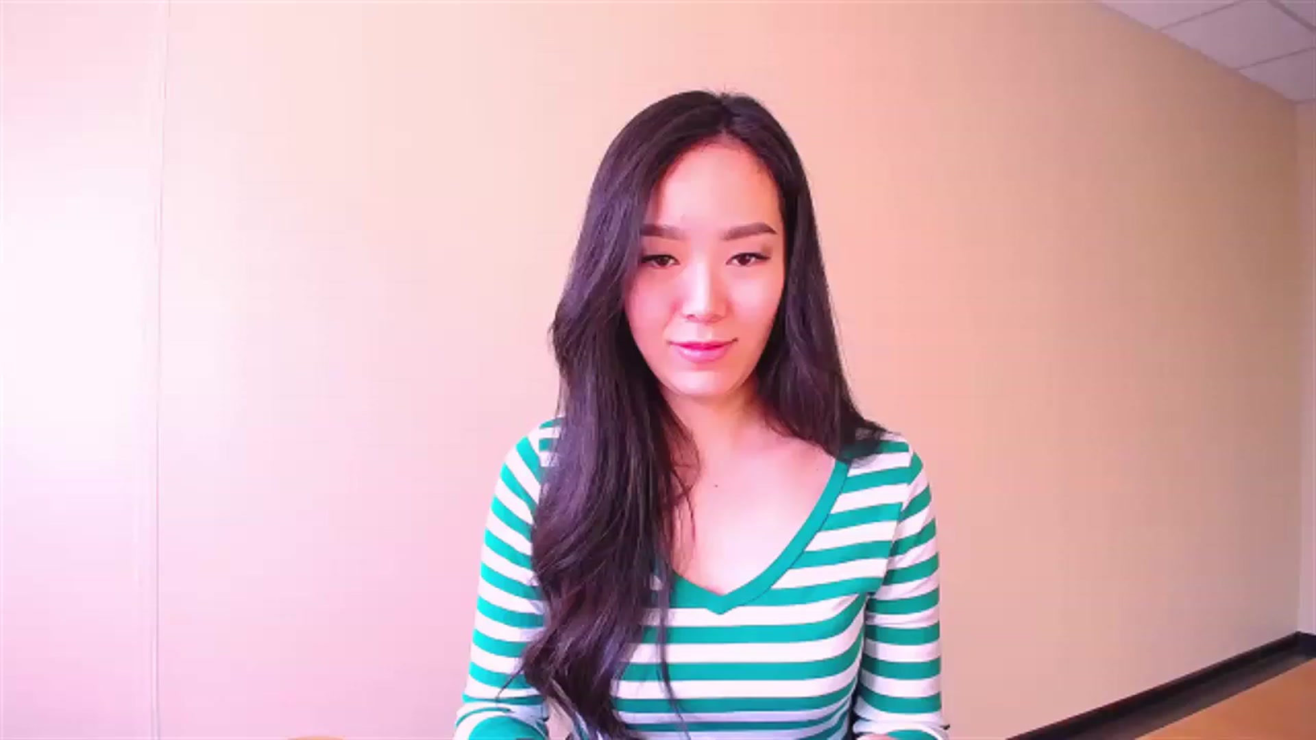 Gallery image thumbnail from BirthdaySmile's myfreecams stream on, 03/21/2023, 04:56 image 4 of 20