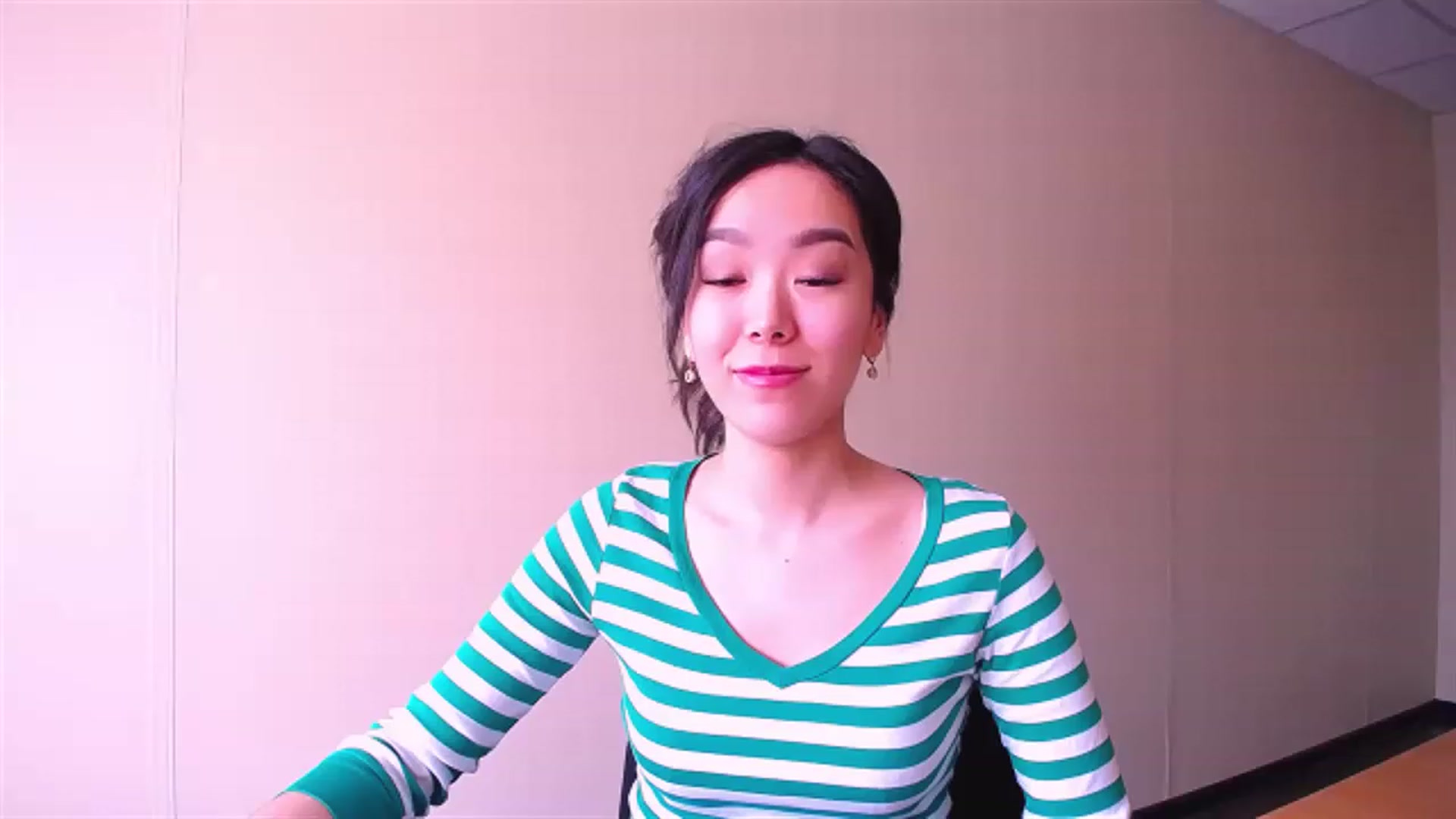 Gallery image thumbnail from BirthdaySmile's myfreecams stream on, 03/21/2023, 05:55 image 11 of 20