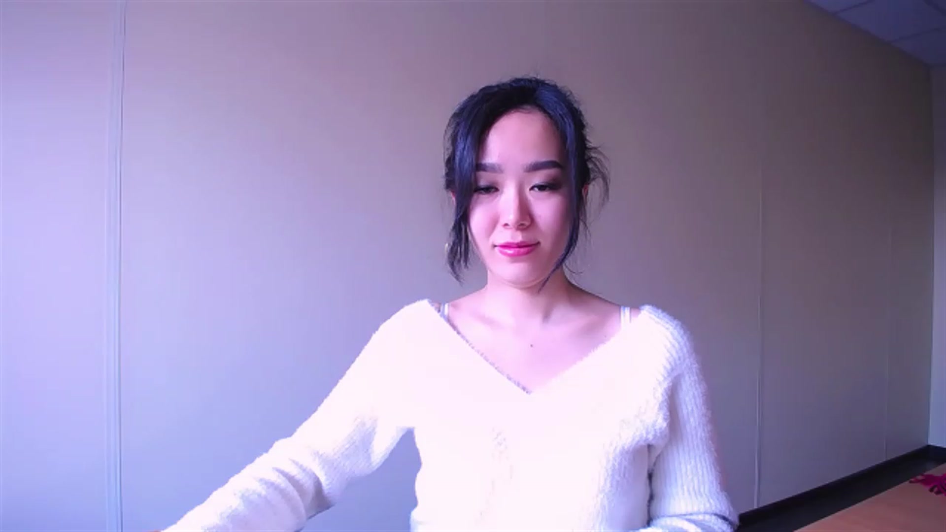 Gallery image thumbnail from BirthdaySmile's myfreecams stream on, 03/22/2023, 04:31 image 3 of 20