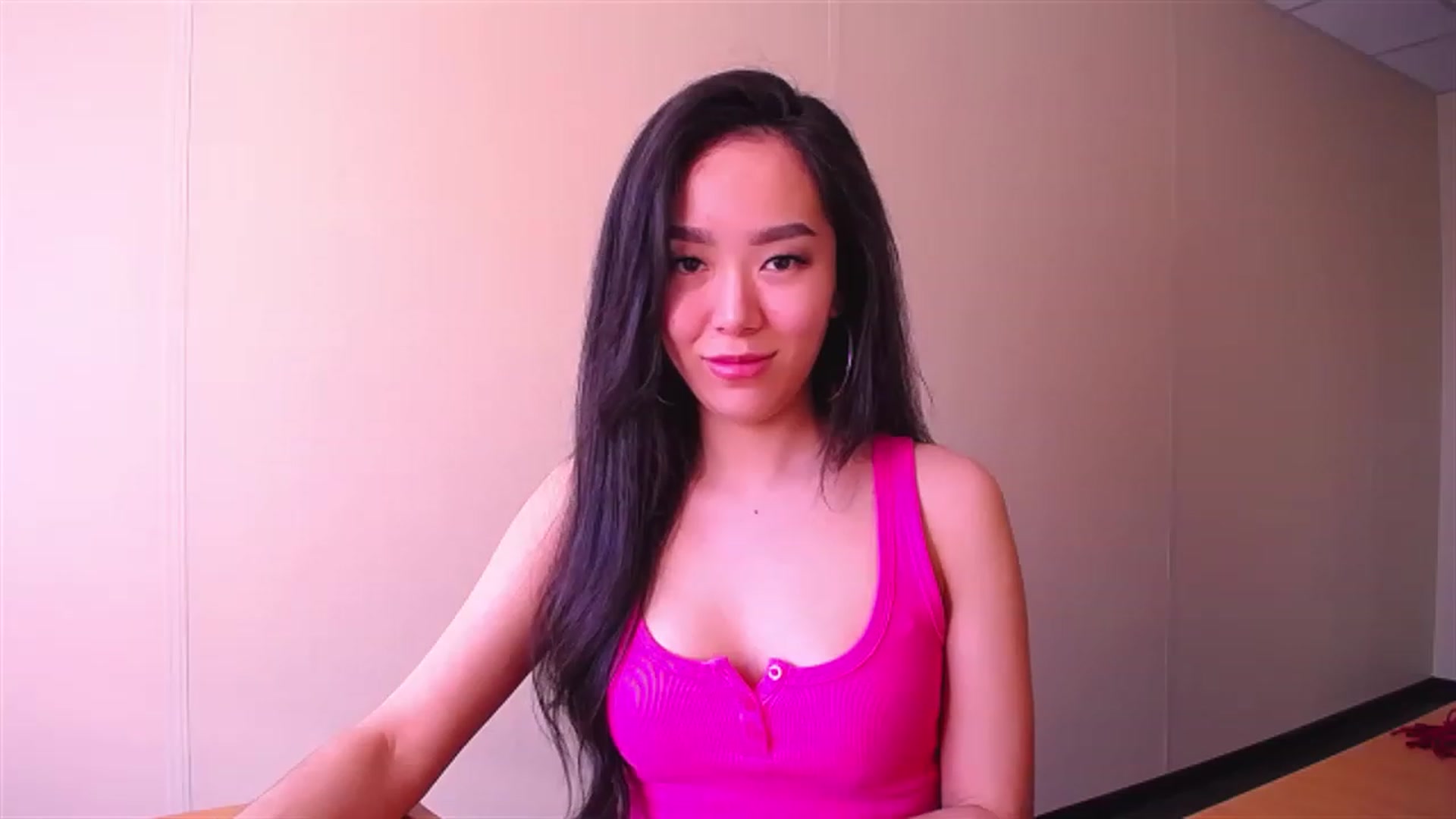 Gallery image thumbnail from BirthdaySmile's myfreecams stream on, 03/22/2023, 05:45 image 17 of 20