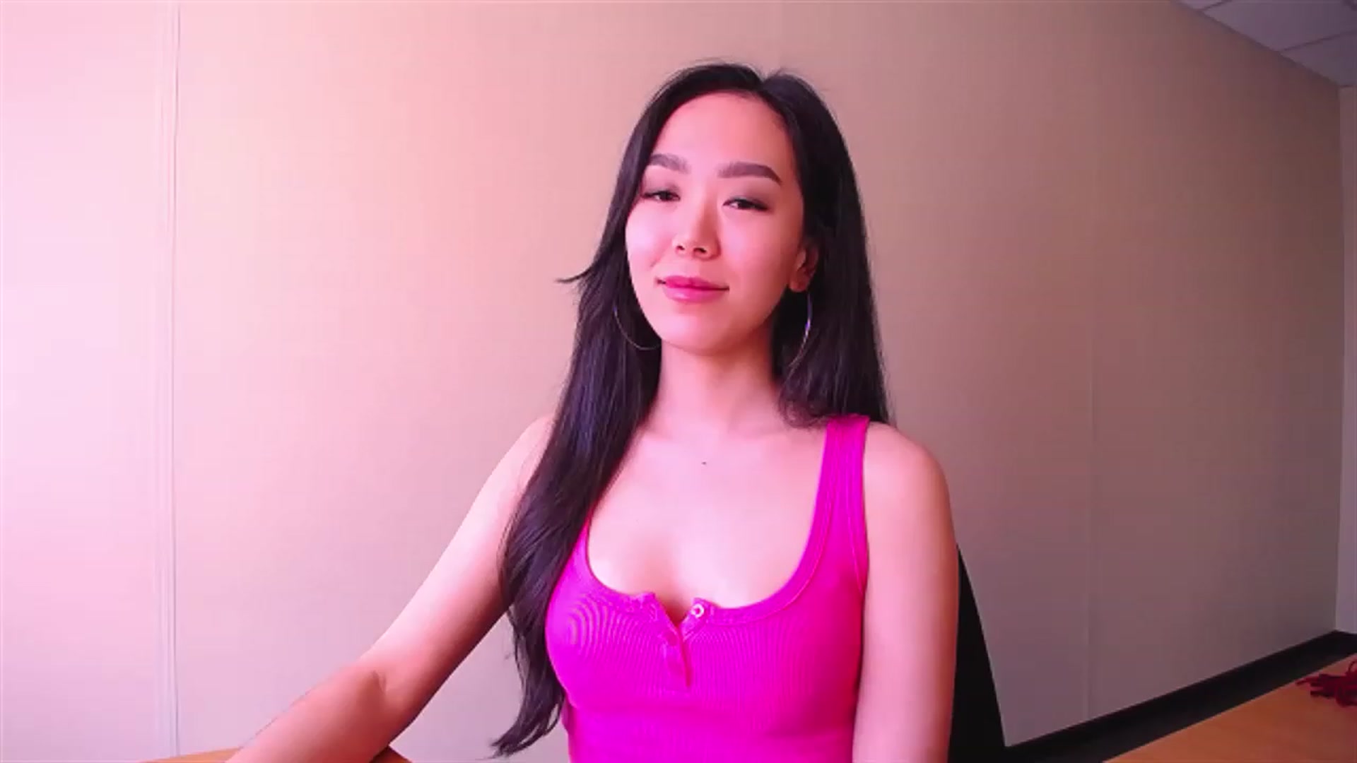 Gallery image thumbnail from BirthdaySmile's myfreecams stream on, 03/22/2023, 05:45 image 13 of 20