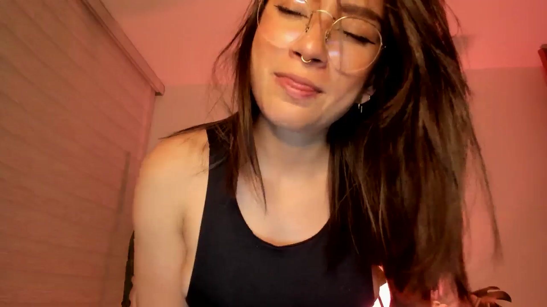 Gallery image thumbnail from BirthdaySoft's myfreecams stream on, 09/12/2024, 04:23 image 20 of 20