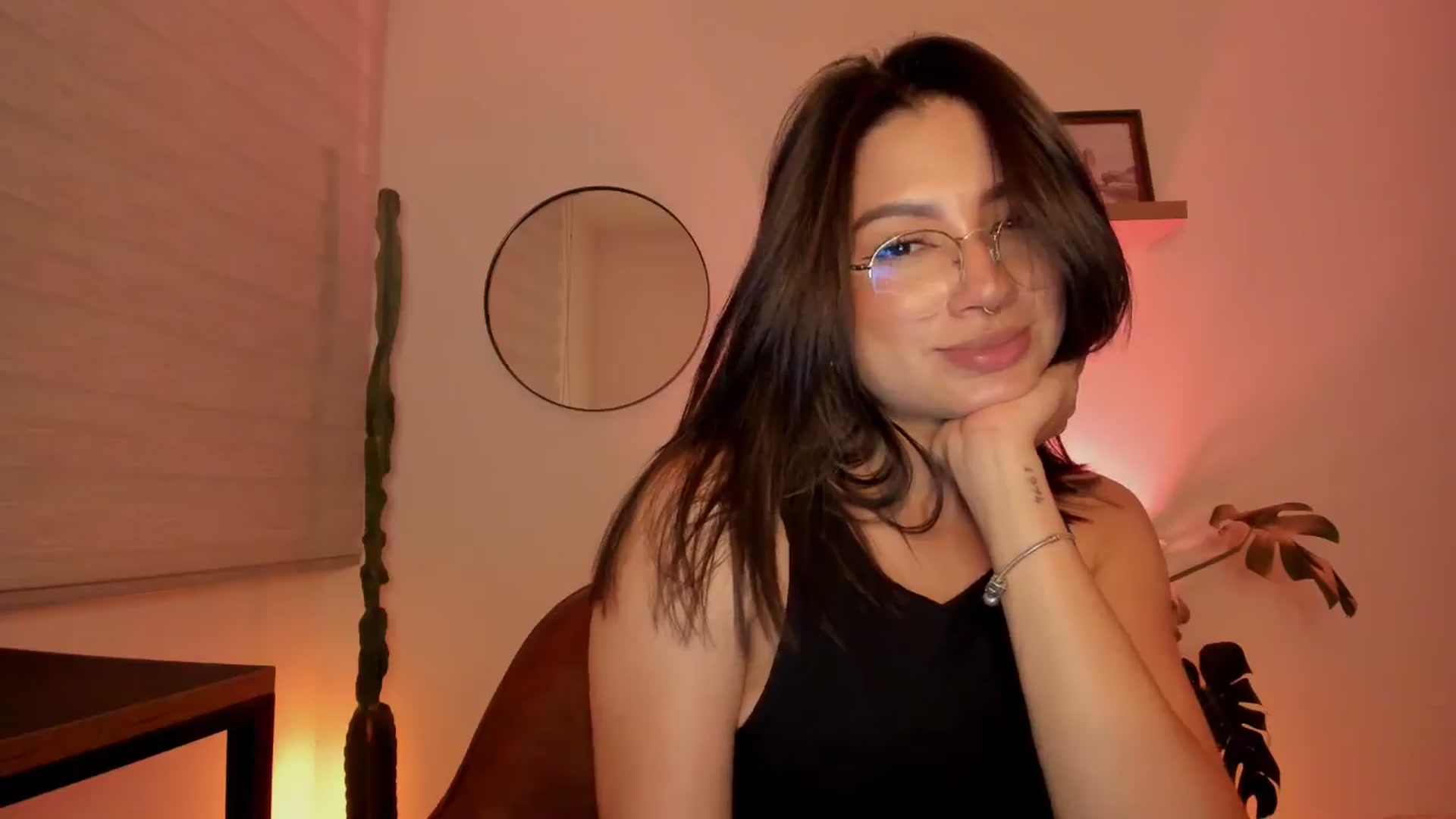 Gallery image thumbnail from BirthdaySoft's myfreecams stream on, 09/12/2024, 04:39 image 16 of 20