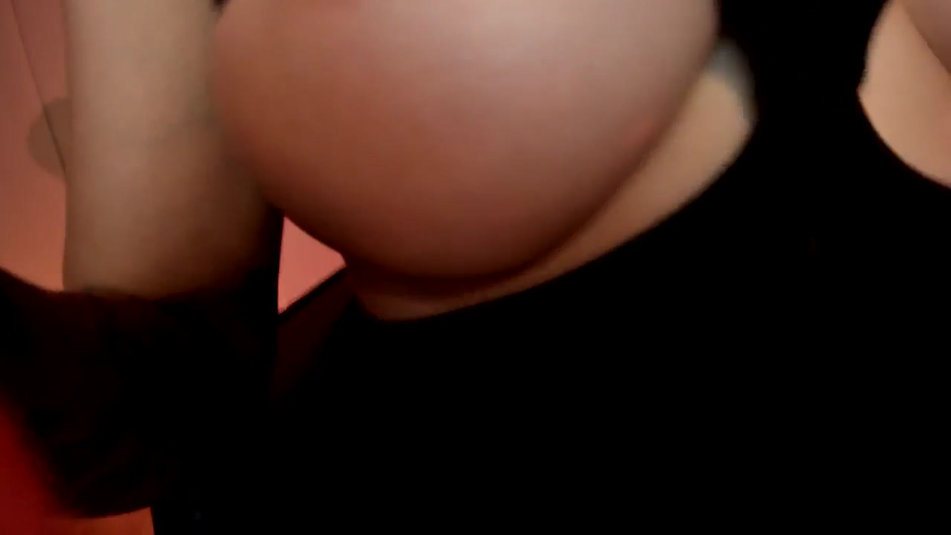 Gallery image thumbnail from BirthdaySoft's myfreecams stream on, 09/15/2024, 02:40 image 13 of 20