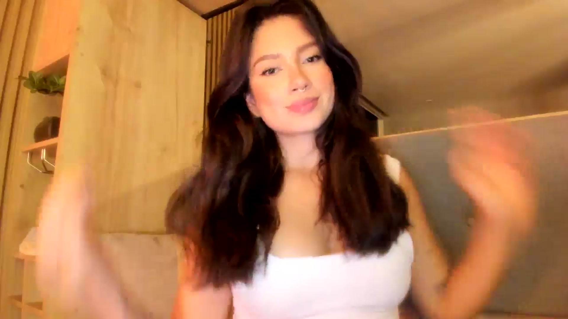 Gallery image thumbnail from BirthdaySoft's myfreecams stream on, 09/25/2025, 03:28 image 3 of 20