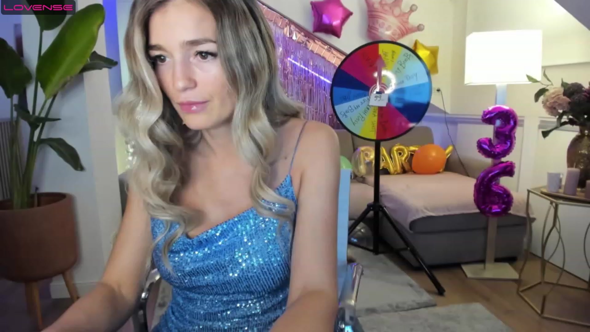 Gallery image thumbnail from BirthdaySpicy's myfreecams stream on, 04/21/2023, 22:43 image 13 of 20