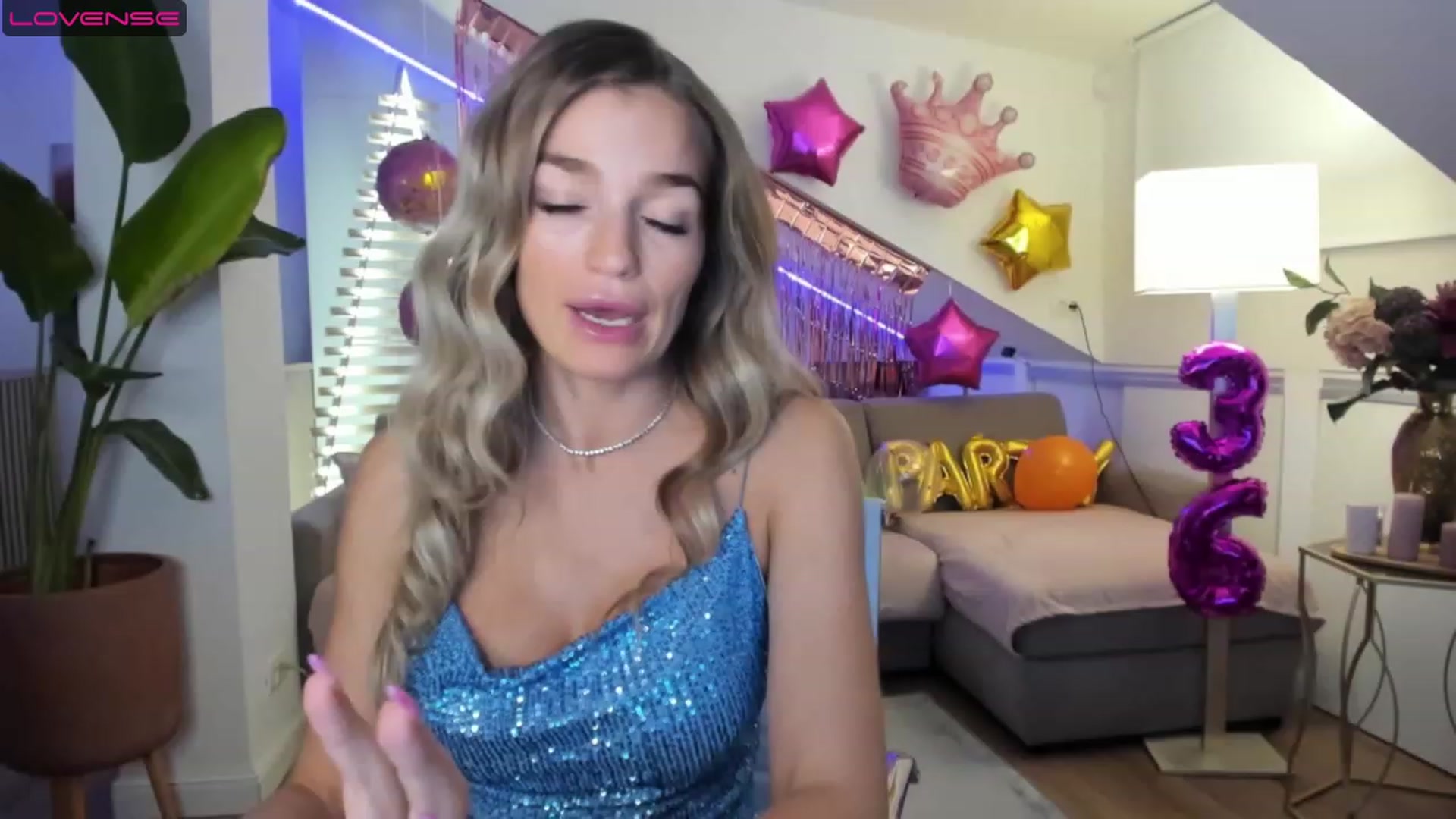Gallery image thumbnail from BirthdaySpicy's myfreecams stream on, 04/21/2023, 23:42 image 12 of 20