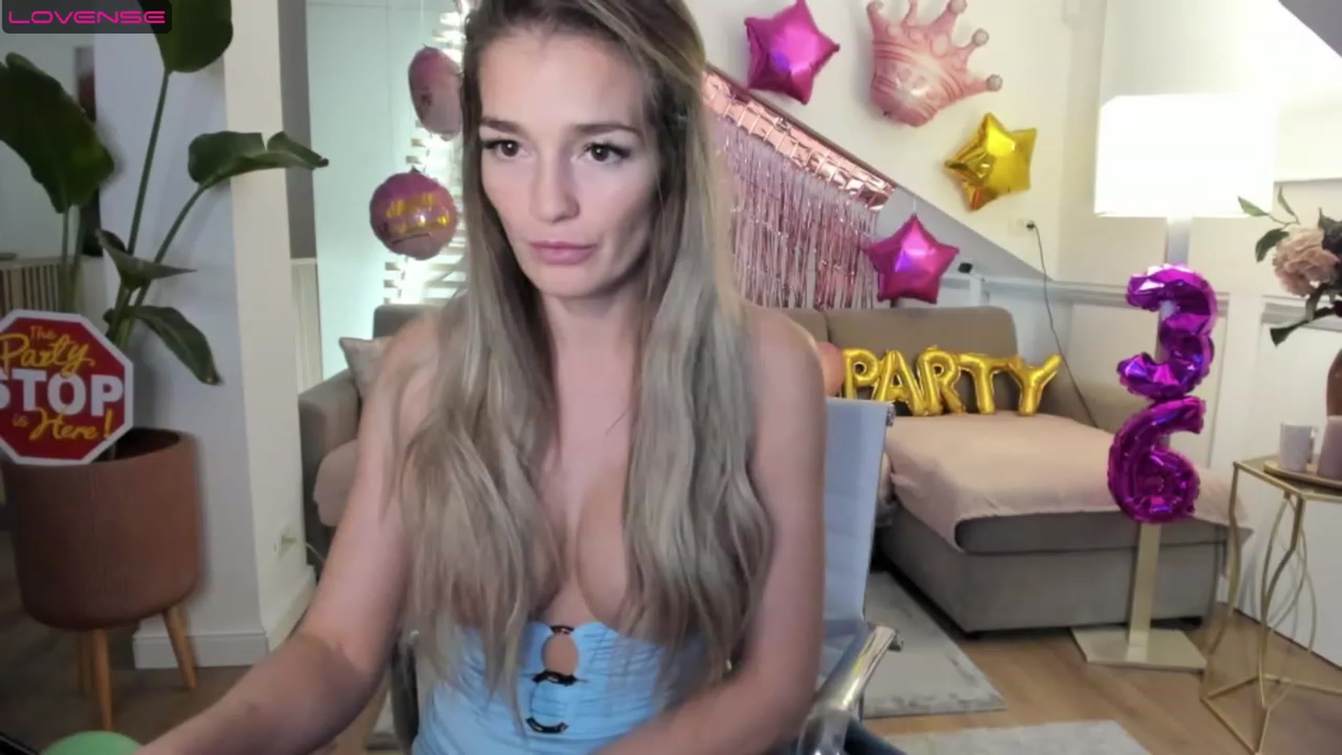 Gallery image thumbnail from BirthdaySpicy's myfreecams stream on, 04/24/2023, 21:43 image 20 of 20