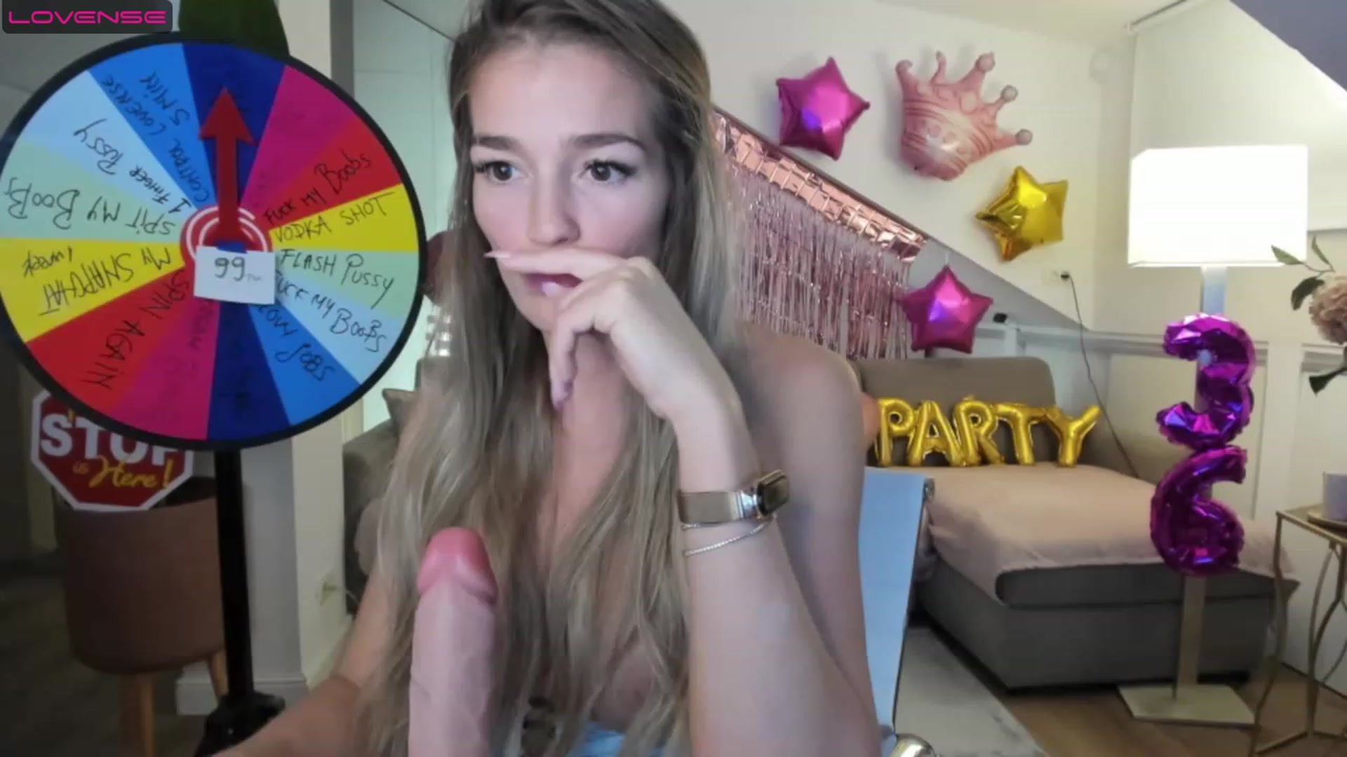 Gallery image thumbnail from BirthdaySpicy's myfreecams stream on, 04/24/2023, 23:46 image 17 of 20