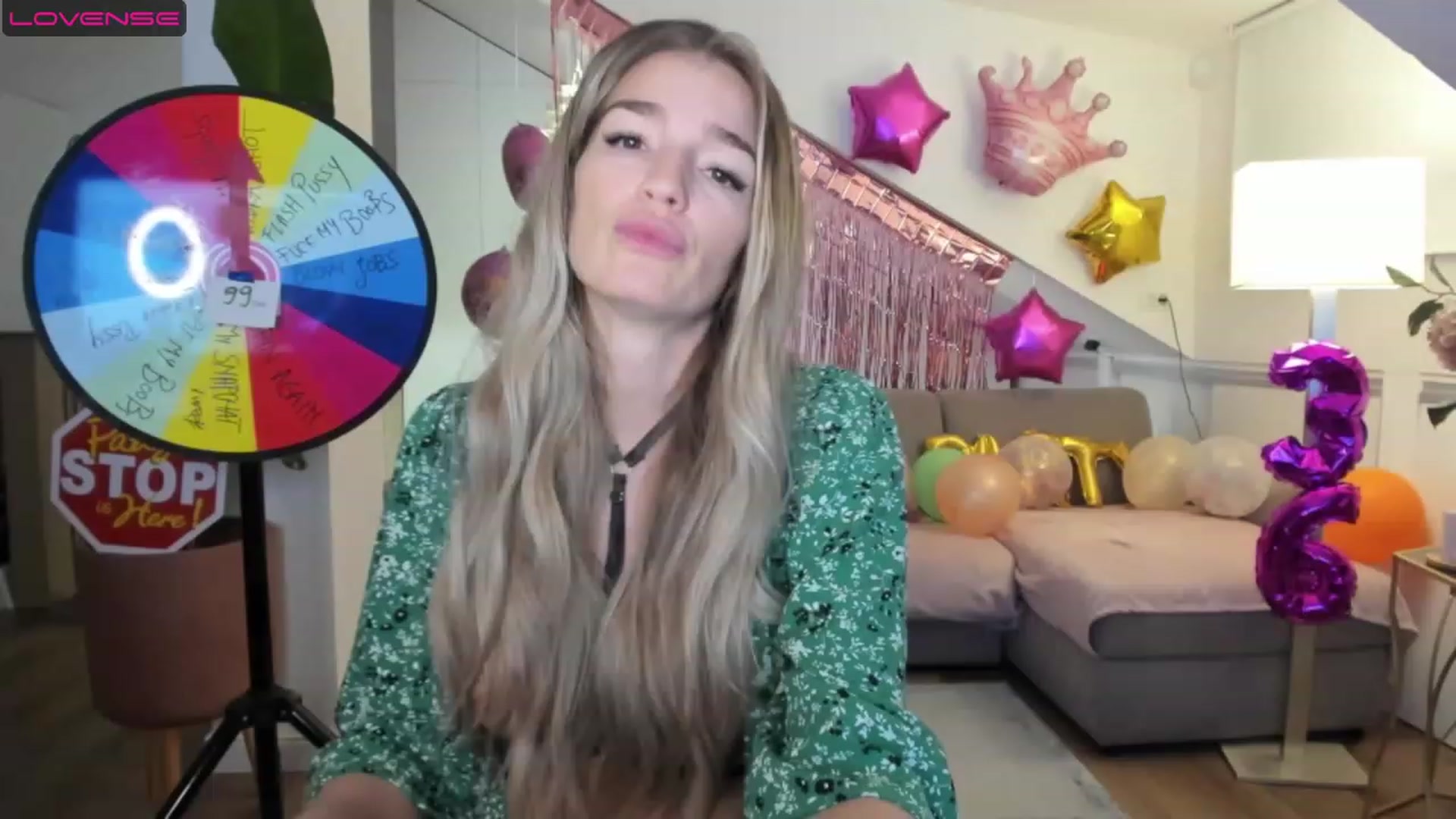 Gallery image thumbnail from BirthdaySpicy's myfreecams stream on, 04/25/2023, 23:38 image 16 of 20