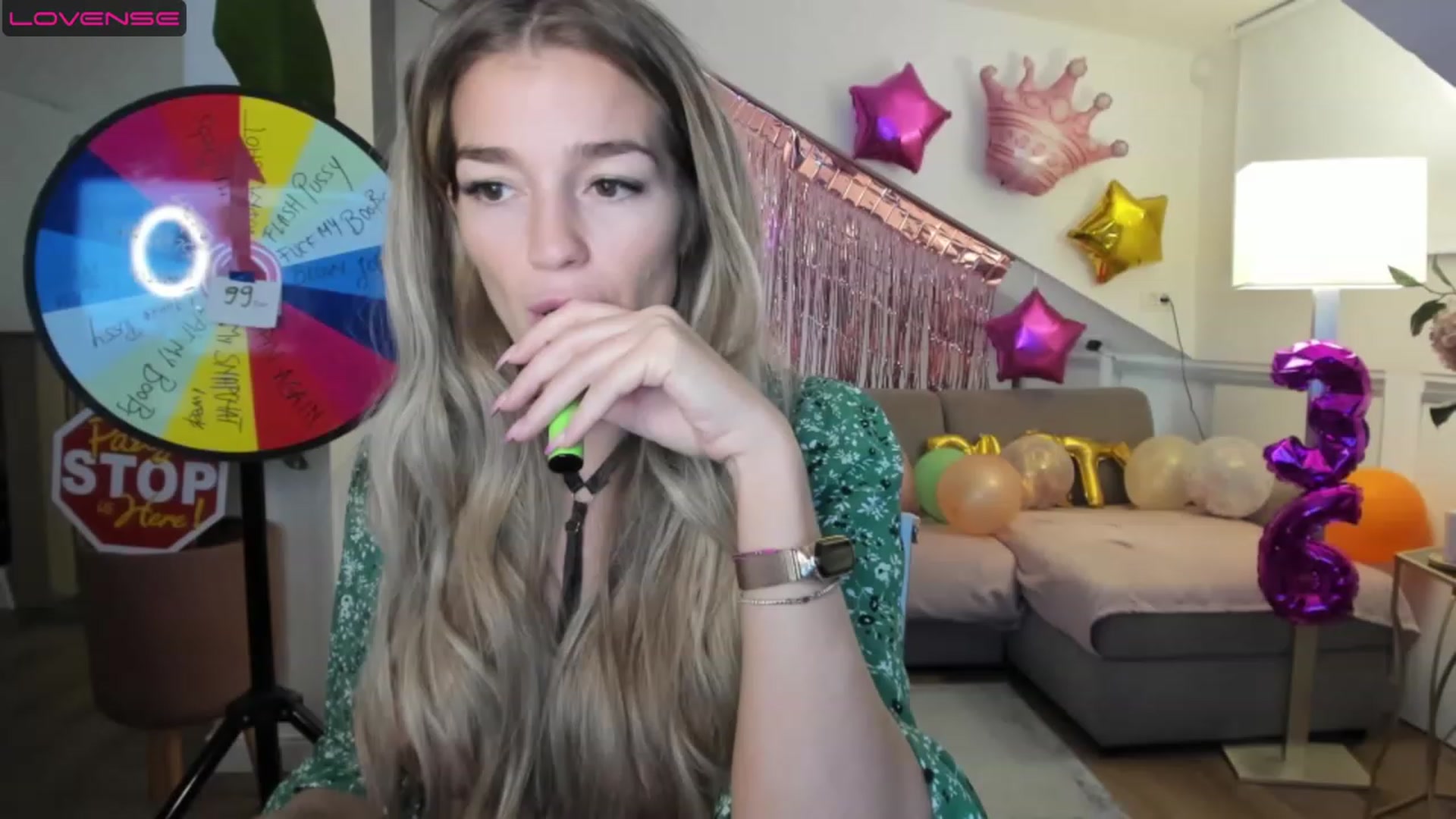 Gallery image thumbnail from BirthdaySpicy's myfreecams stream on, 04/25/2023, 23:38 image 10 of 20