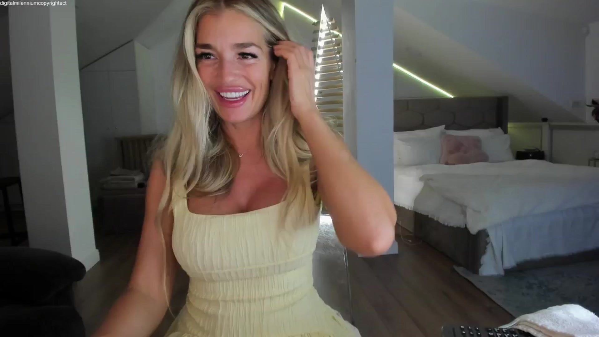 Gallery image thumbnail from BirthdaySpicy's myfreecams stream on, 04/22/2025, 23:23 image 13 of 20