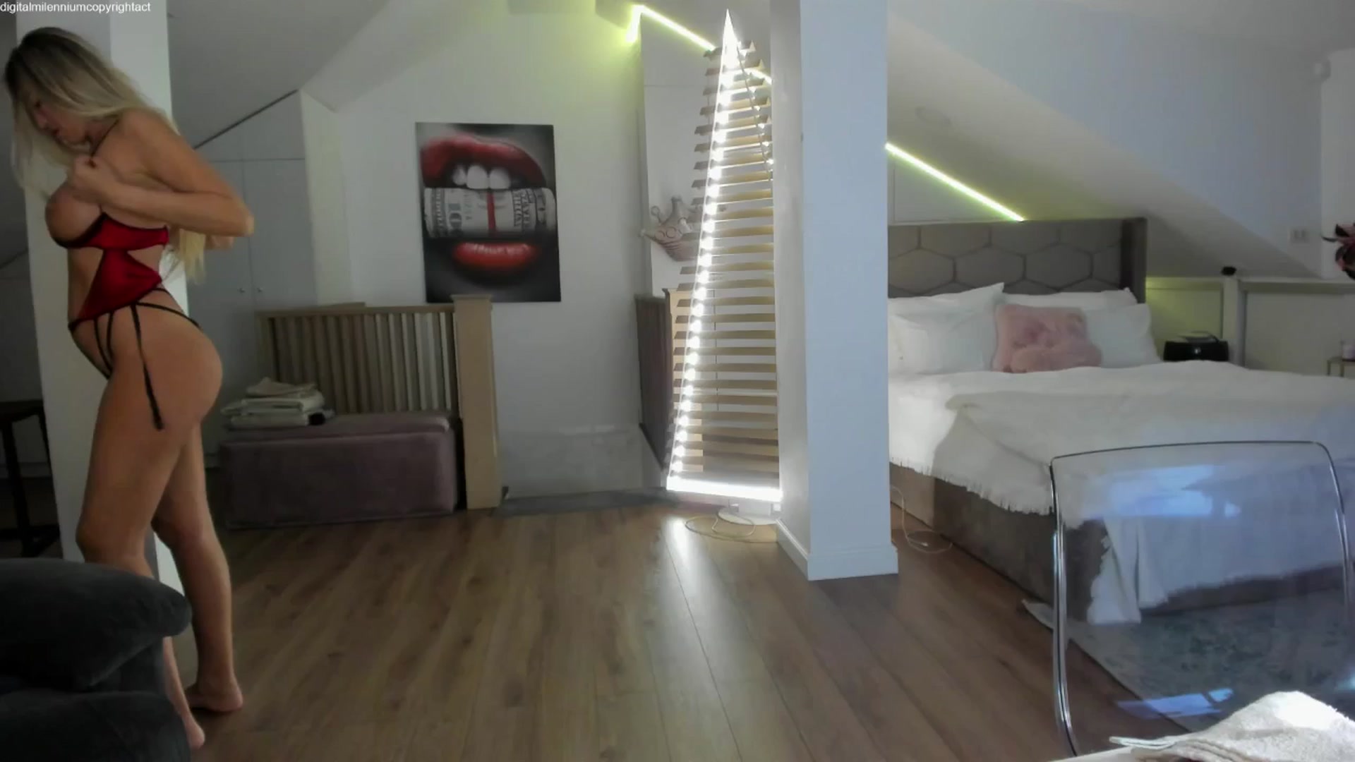 Gallery image thumbnail from BirthdaySpicy's myfreecams stream on, 04/23/2025, 24:19 image 2 of 20