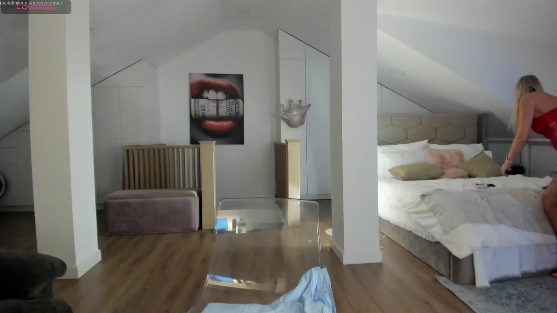 Gallery image thumbnail from BirthdaySpicy's myfreecams stream on, 05/17/2025, 24:21 image 2 of 20