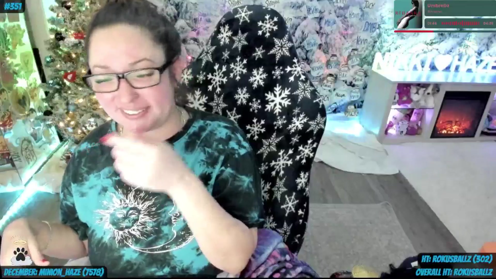 Gallery image thumbnail from Birthday_Haze's myfreecams stream on, 12/31/2025, 14:14 image 9 of 20