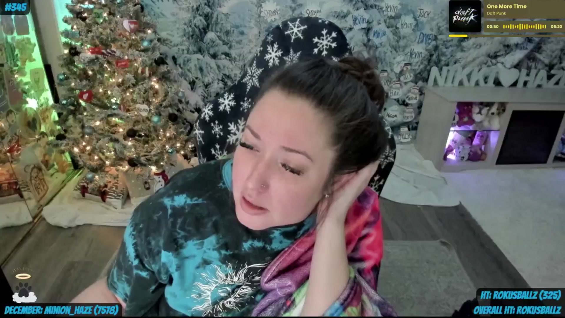 Gallery image thumbnail from Birthday_Haze's myfreecams stream on, 12/31/2025, 14:26 image 7 of 20