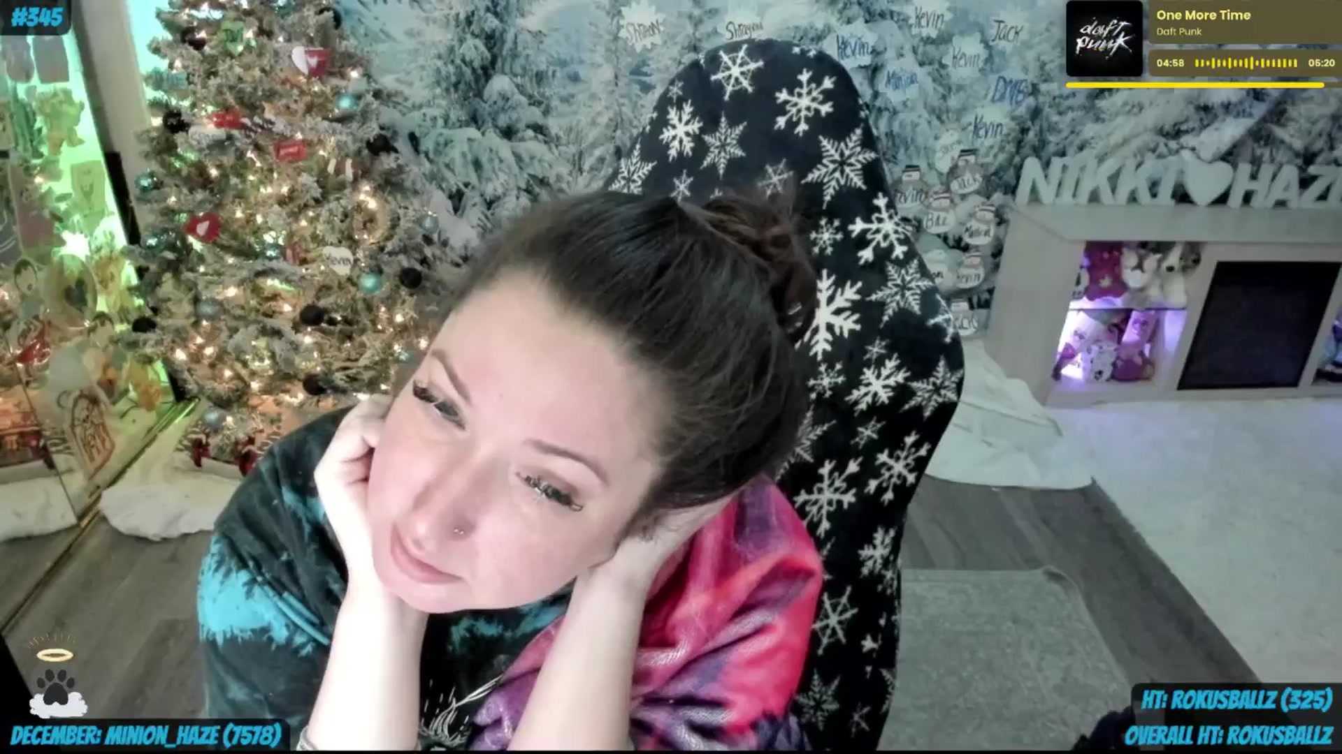 Gallery image thumbnail from Birthday_Haze's myfreecams stream on, 12/31/2025, 14:26 image 15 of 20