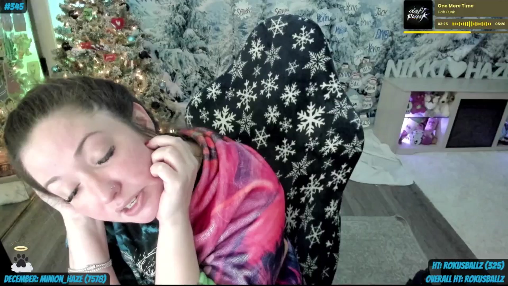Gallery image thumbnail from Birthday_Haze's myfreecams stream on, 12/31/2025, 14:26 image 12 of 20
